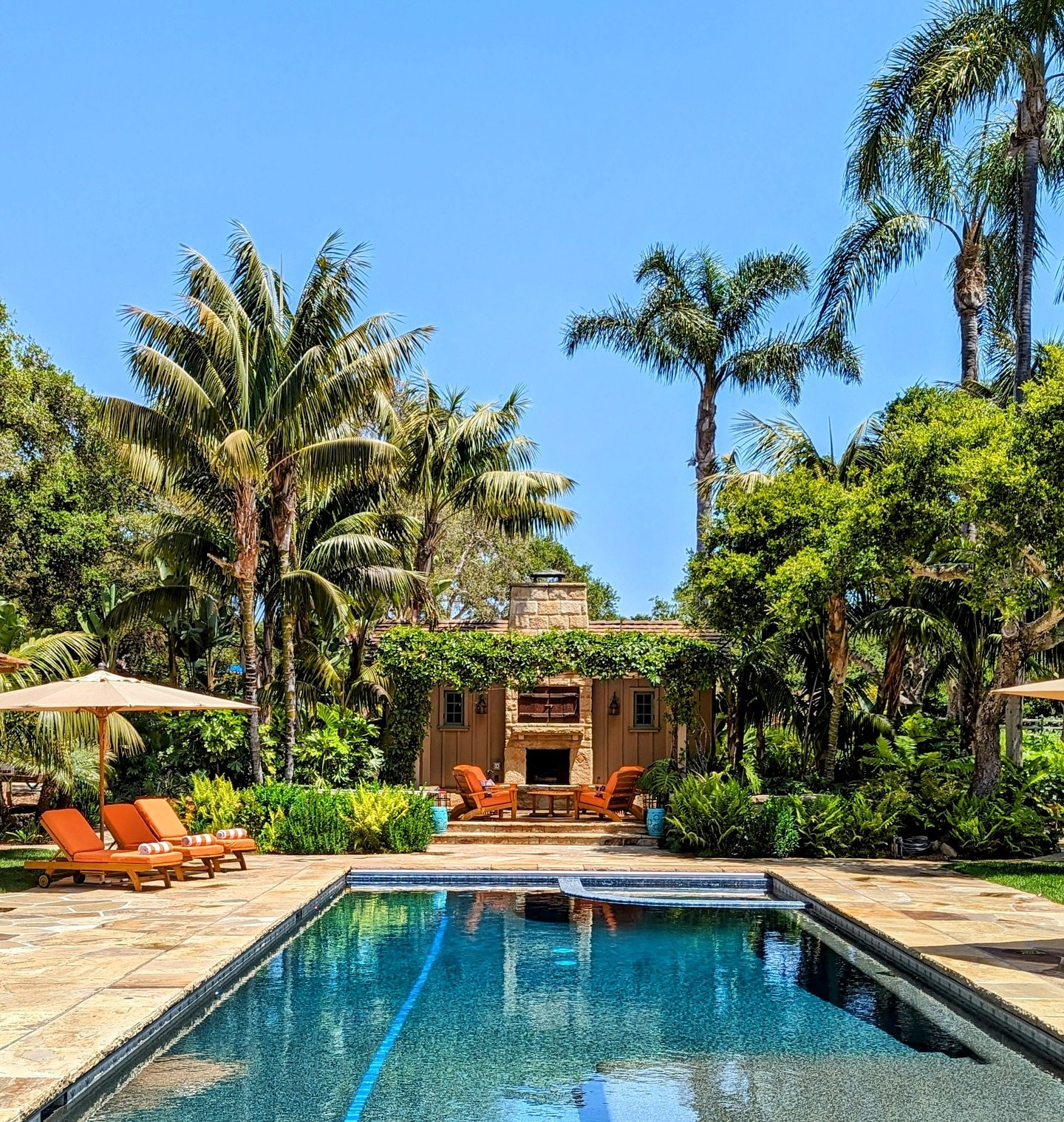Vacations are better here! ☀️💦🌴

#SeaRanchMontecito #SeaRanch #montecito #vacationmode