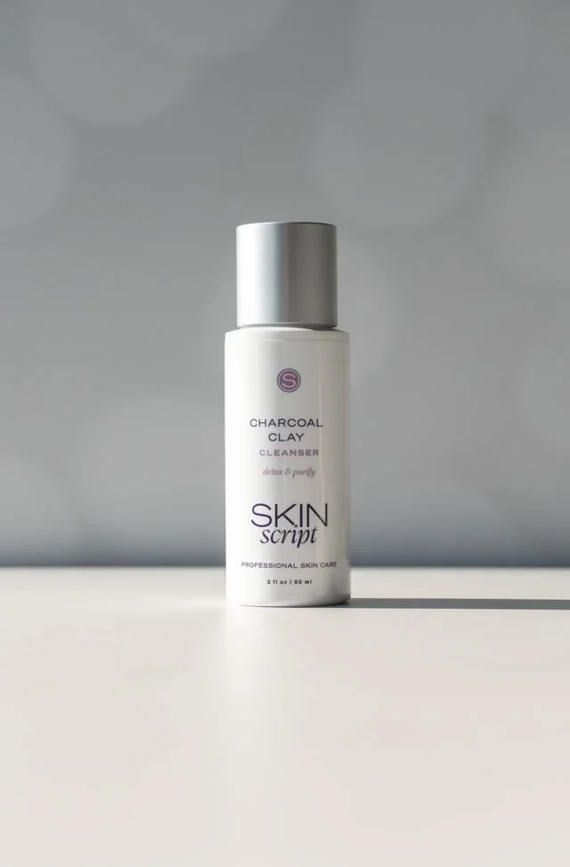 Charcoal Clay Cleanser (2 oz)