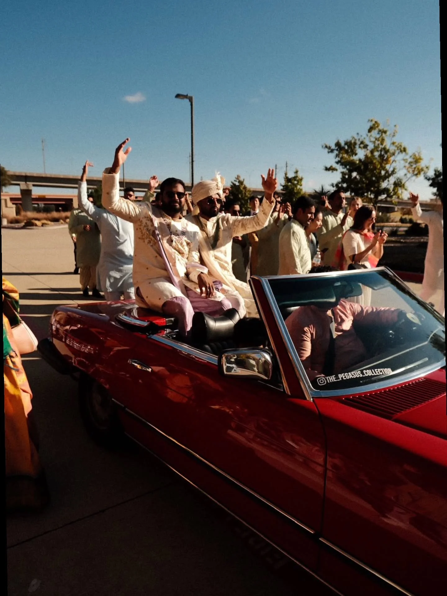 Man of the Hour

Vehicle: 1979 Mercedes-Benz 450SL

Drive it for yourself at the link in our bio

#pegasuscollection