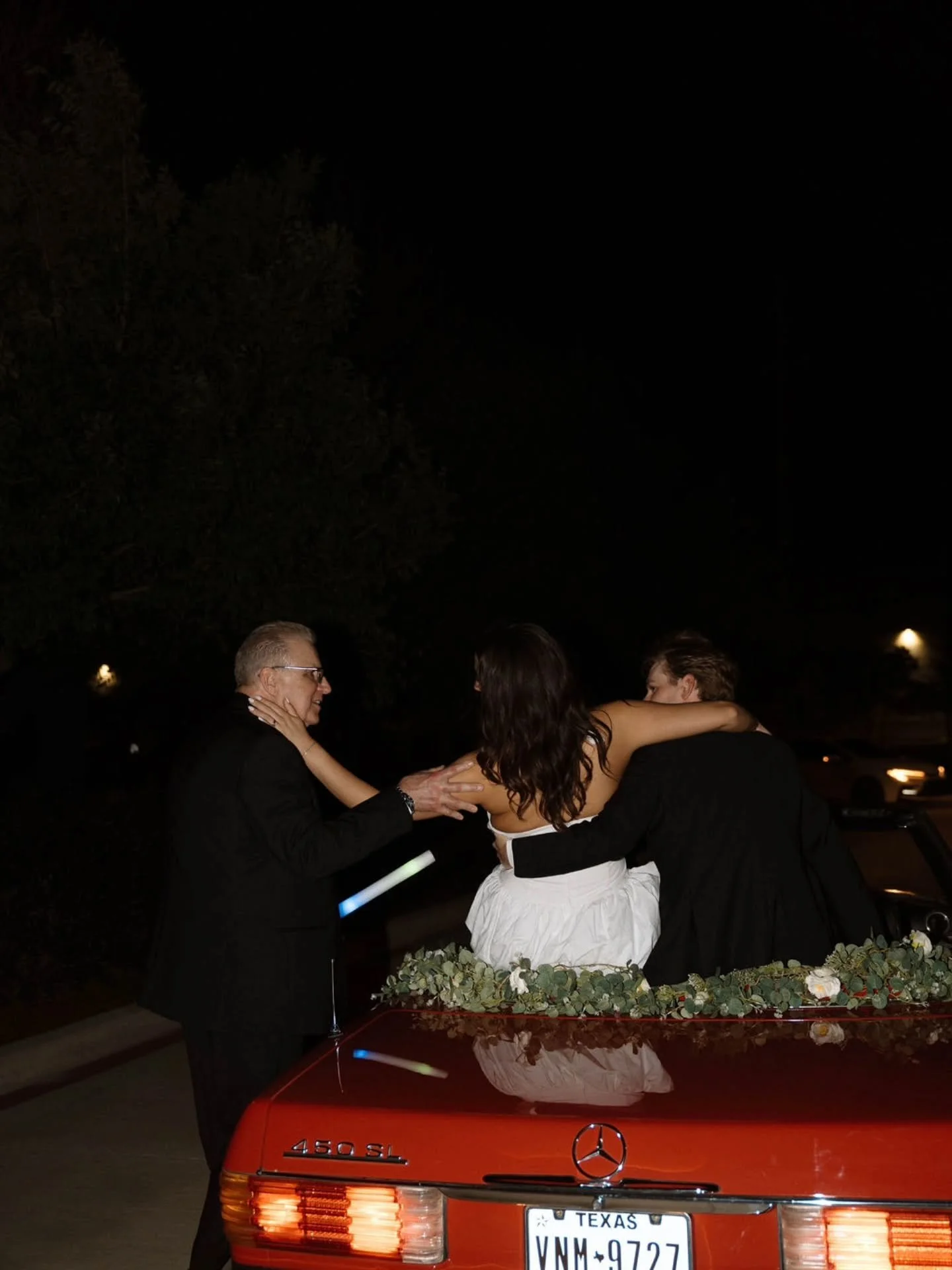 Congrats Taylor &amp; Logan! Thanks to @summer__nicole for the great shots!

Our couple landed on our beautiful 1979 Mercedes-Benz 450SL. Book your own getaway at the link in our bio!

#pegasuscollection