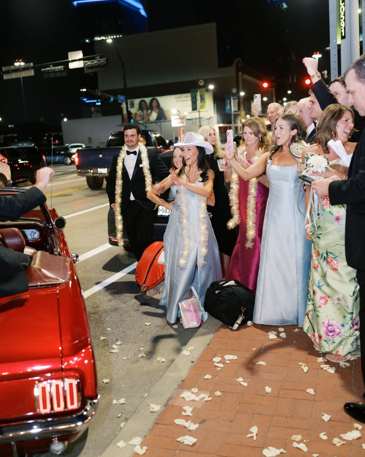 Downtown wedding ✅️ All your besties ✅️ Classic getaway car ✅️ What more could you need?

Vehicle: 1966 Ford Mustang
Wedding Planner: @claraelaineevents

Ceremony Venue: @perkins_chapel

Reception Venue: @theroomonmain

Florals: @gardengate_dallas

C