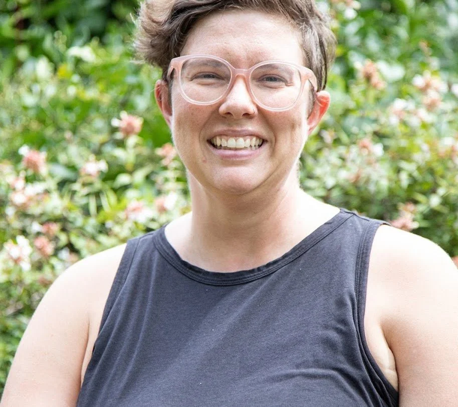 Emily Warheit headshot