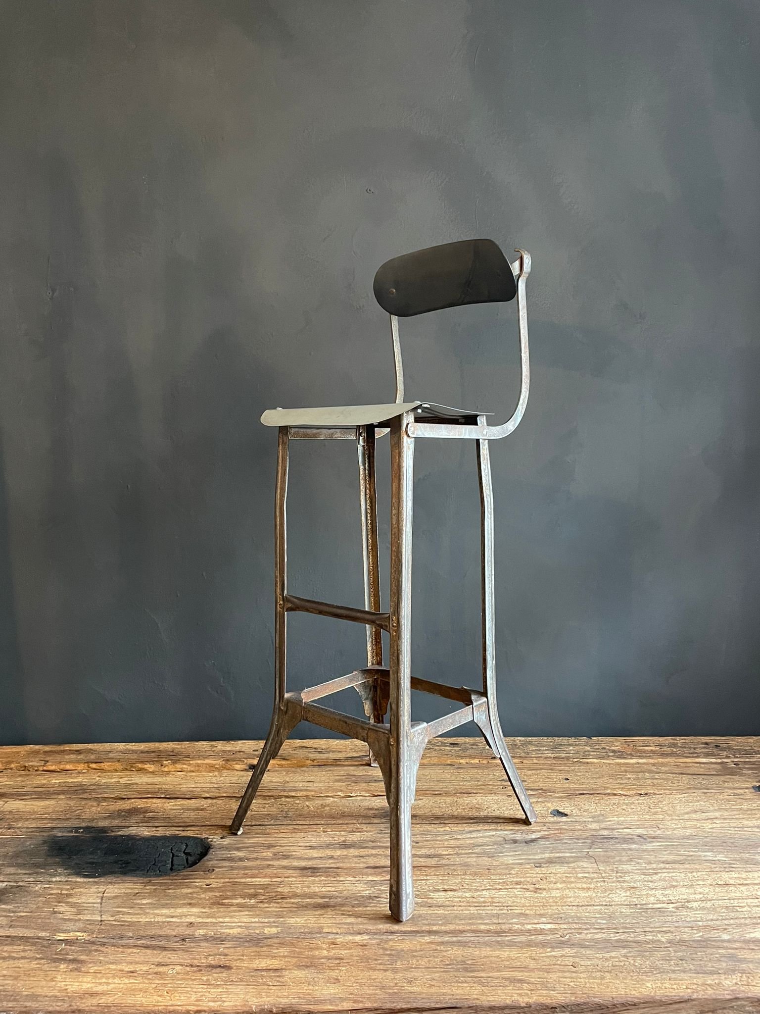 Vintage metal high chair.