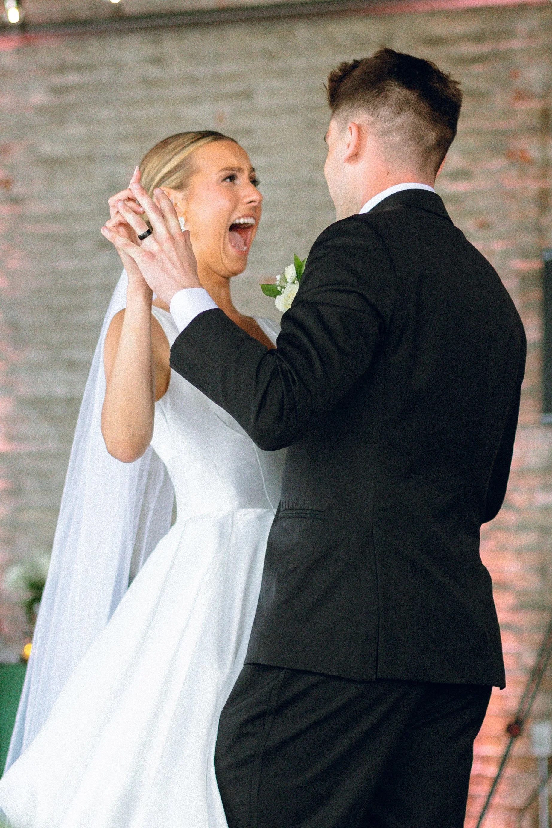 CincinnatiWeddingPhotographer-AudreyNealPhotography-122.jpg