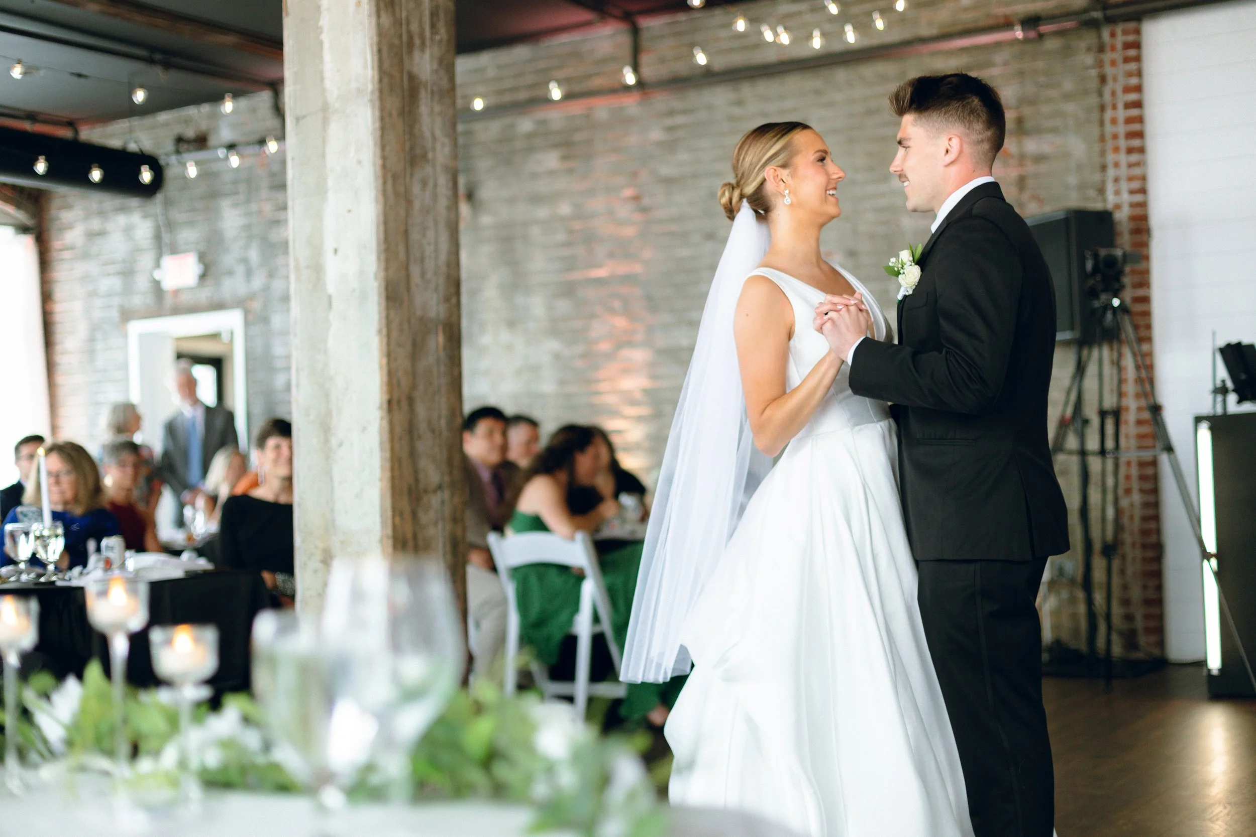 CincinnatiWeddingPhotographer-AudreyNealPhotography-121.jpg