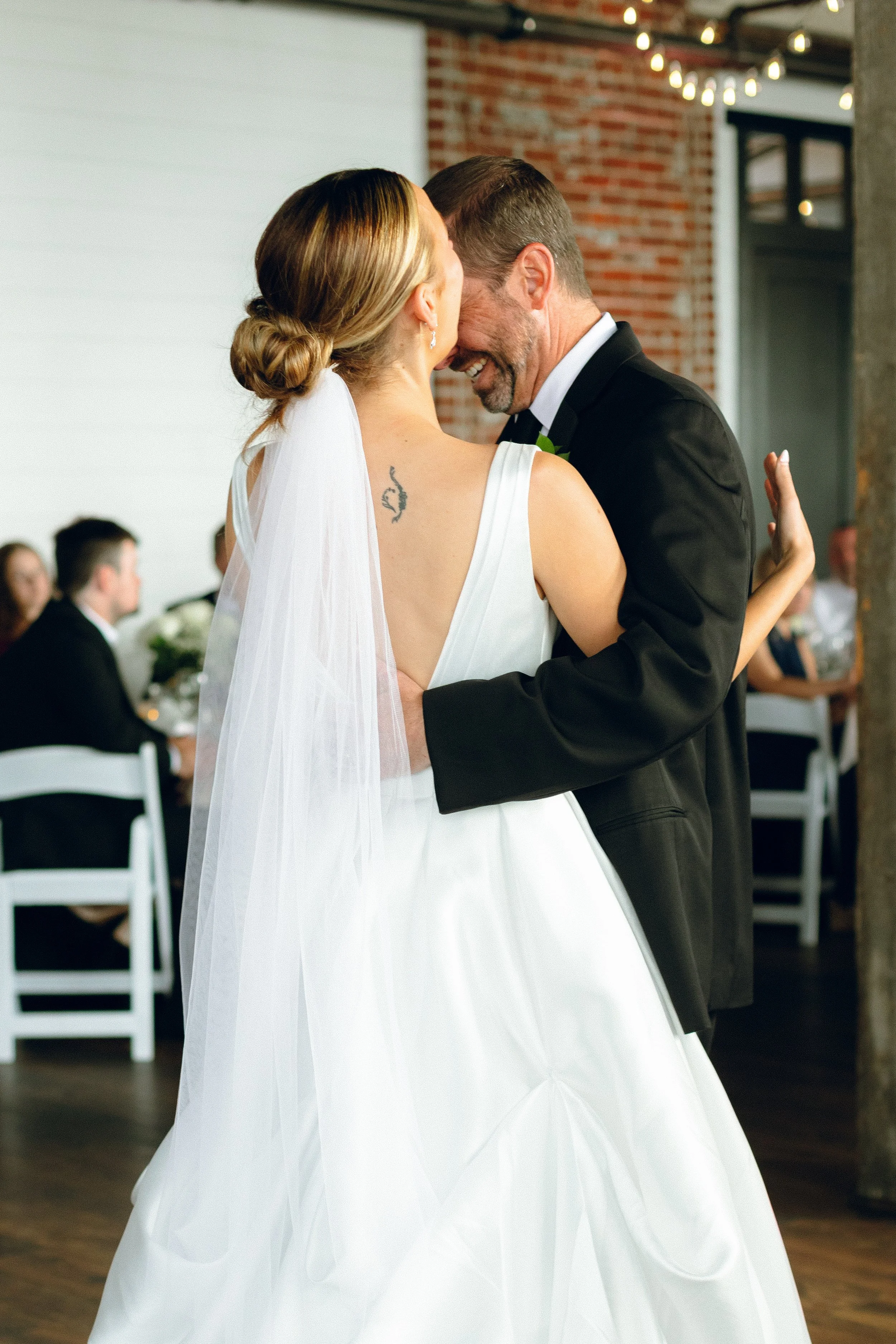 CincinnatiWeddingPhotographer-AudreyNealPhotography-164.jpg