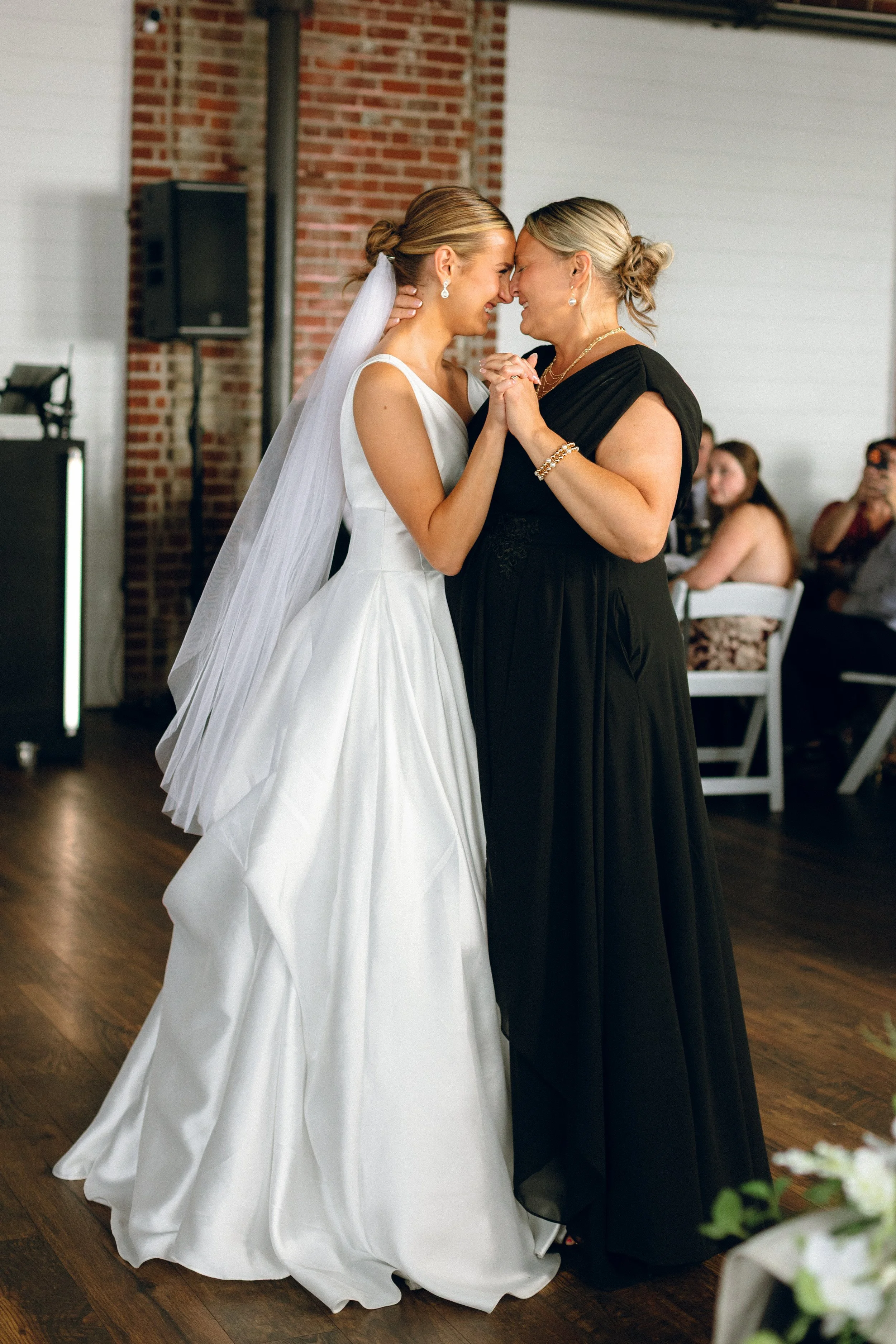 CincinnatiWeddingPhotographer-AudreyNealPhotography-167.jpg