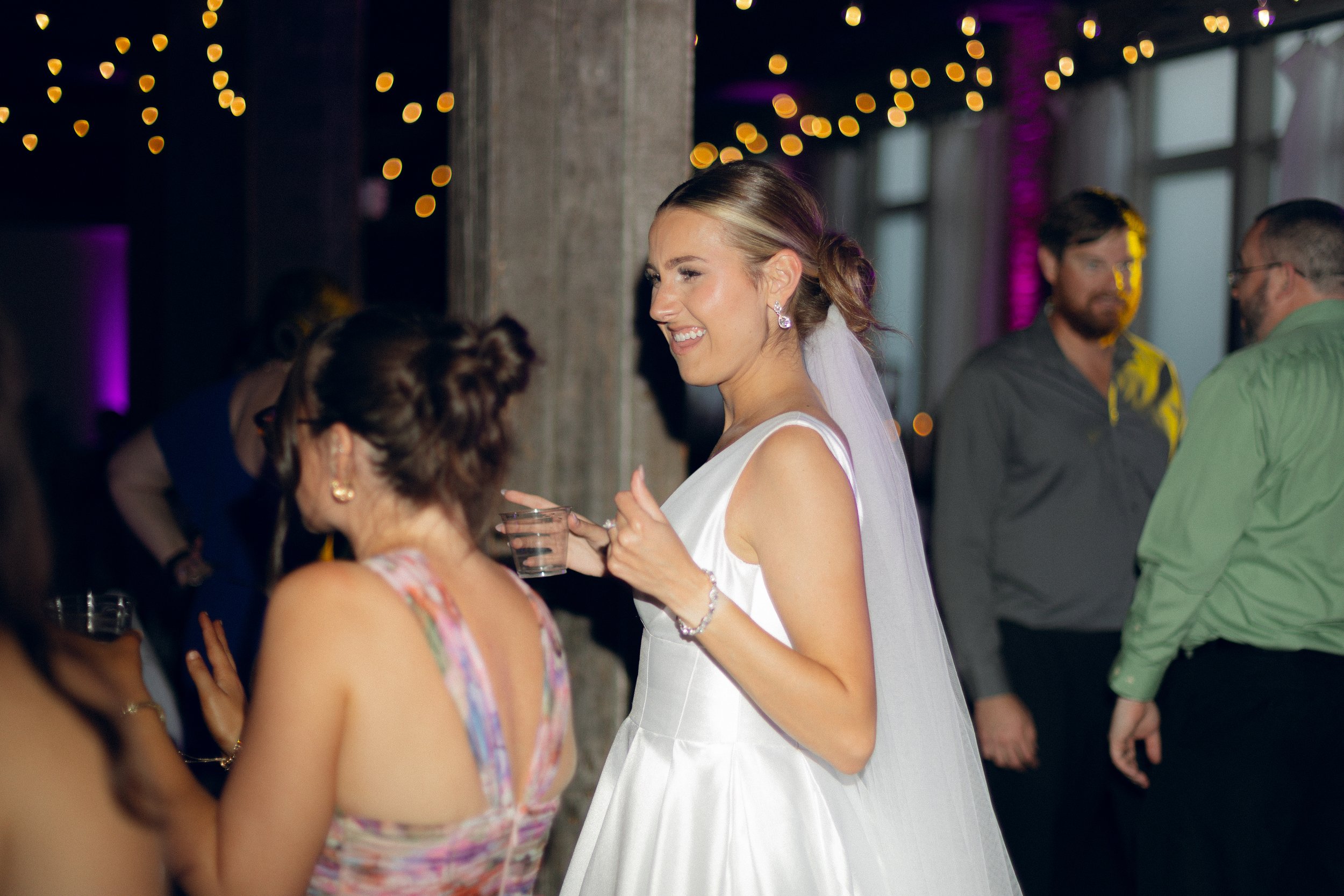 CincinnatiWeddingPhotographer-AudreyNealPhotography-209.jpg
