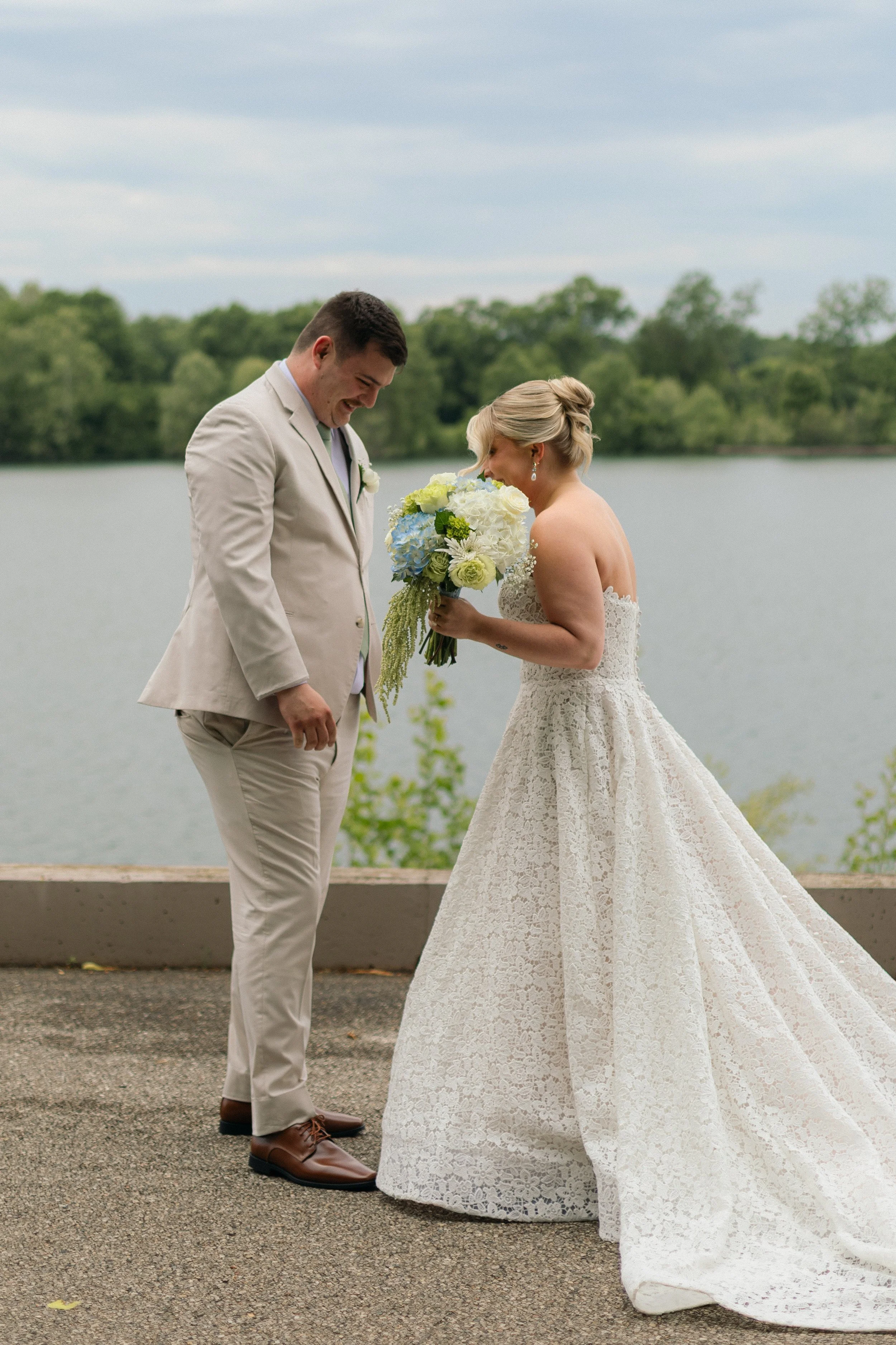 CincinnatiWeddingPhotographer-AudreyNealPhotography-44.jpg