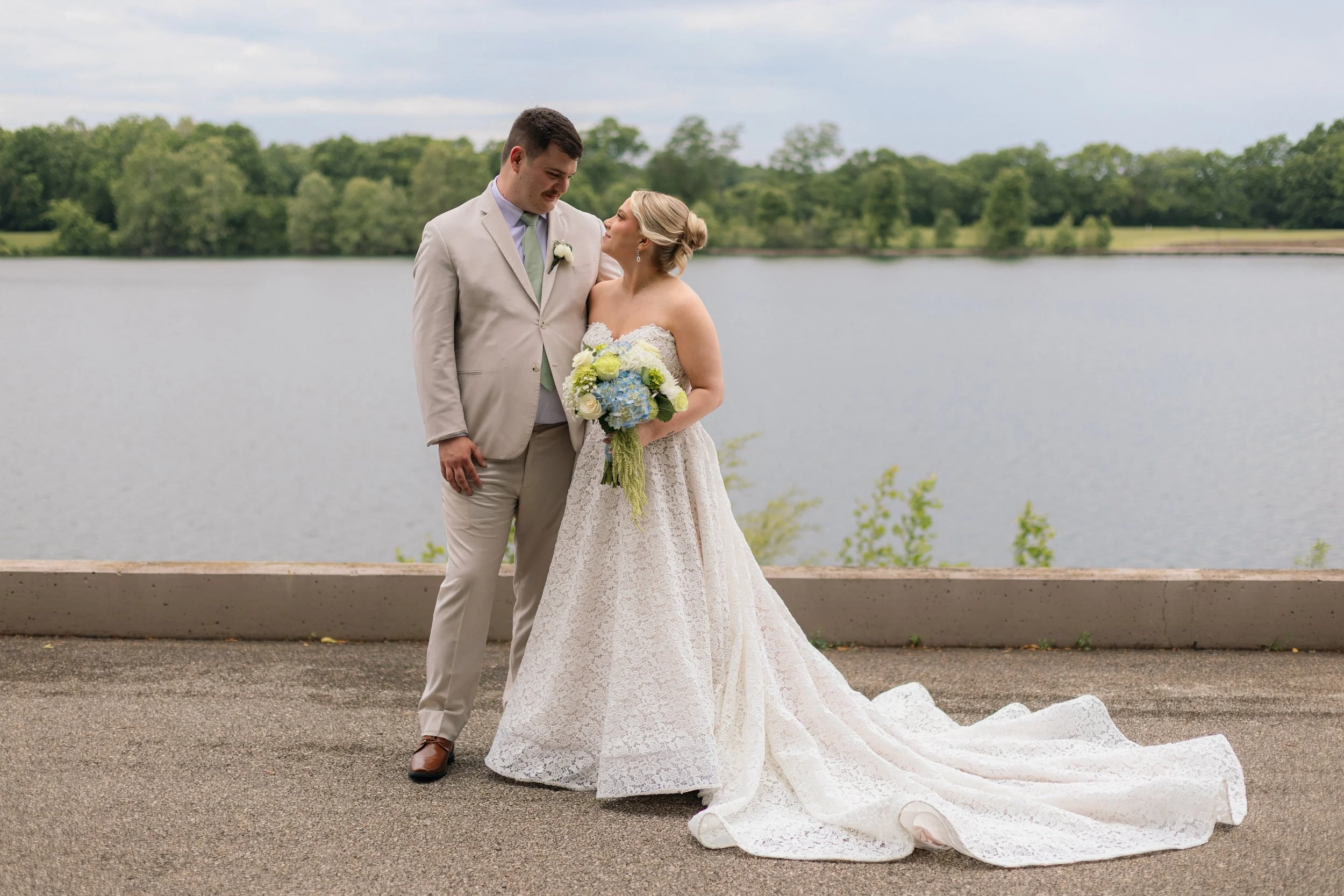 CincinnatiWeddingPhotographer-AudreyNealPhotography-48.jpg