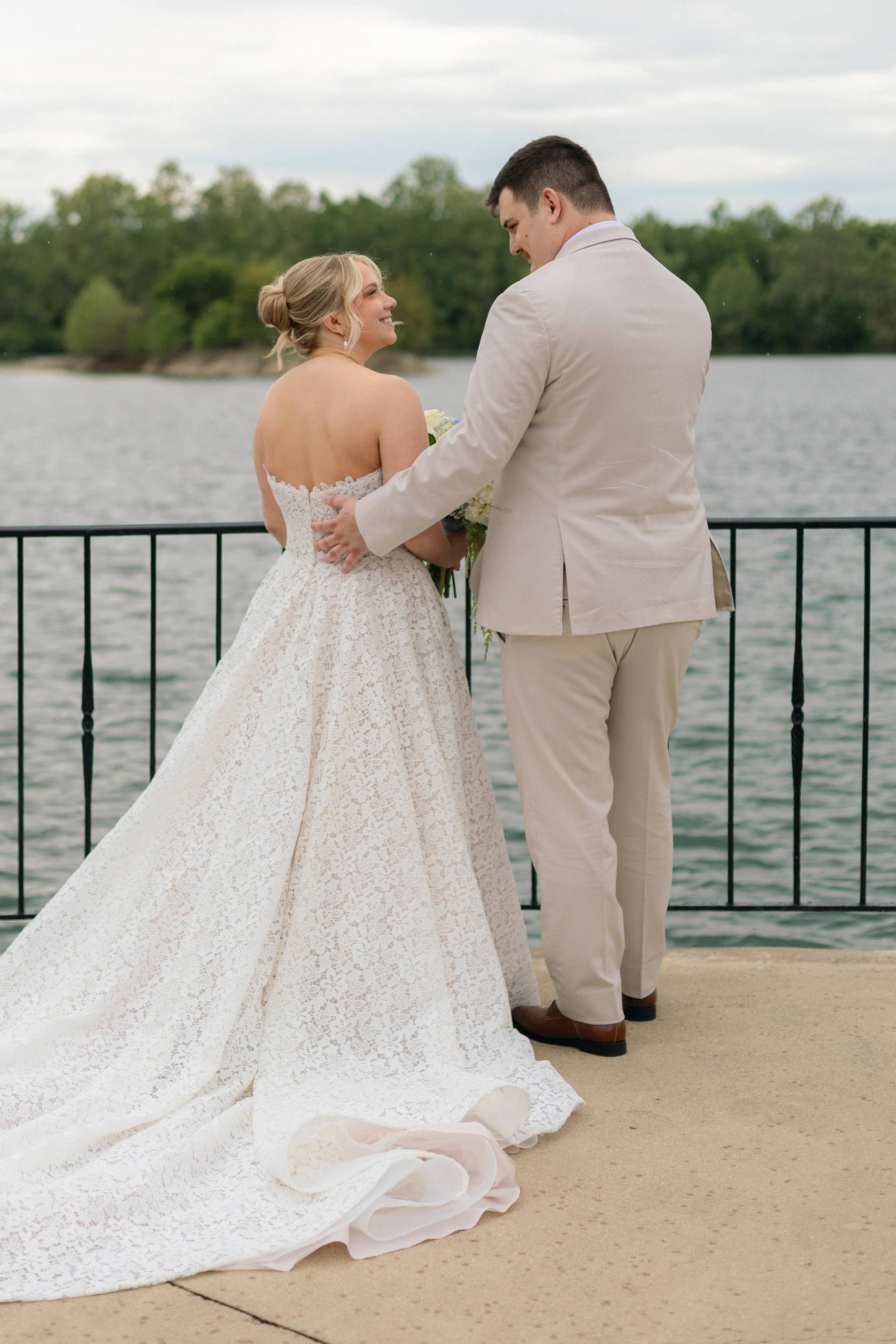 CincinnatiWeddingPhotographer-AudreyNealPhotography-65.jpg