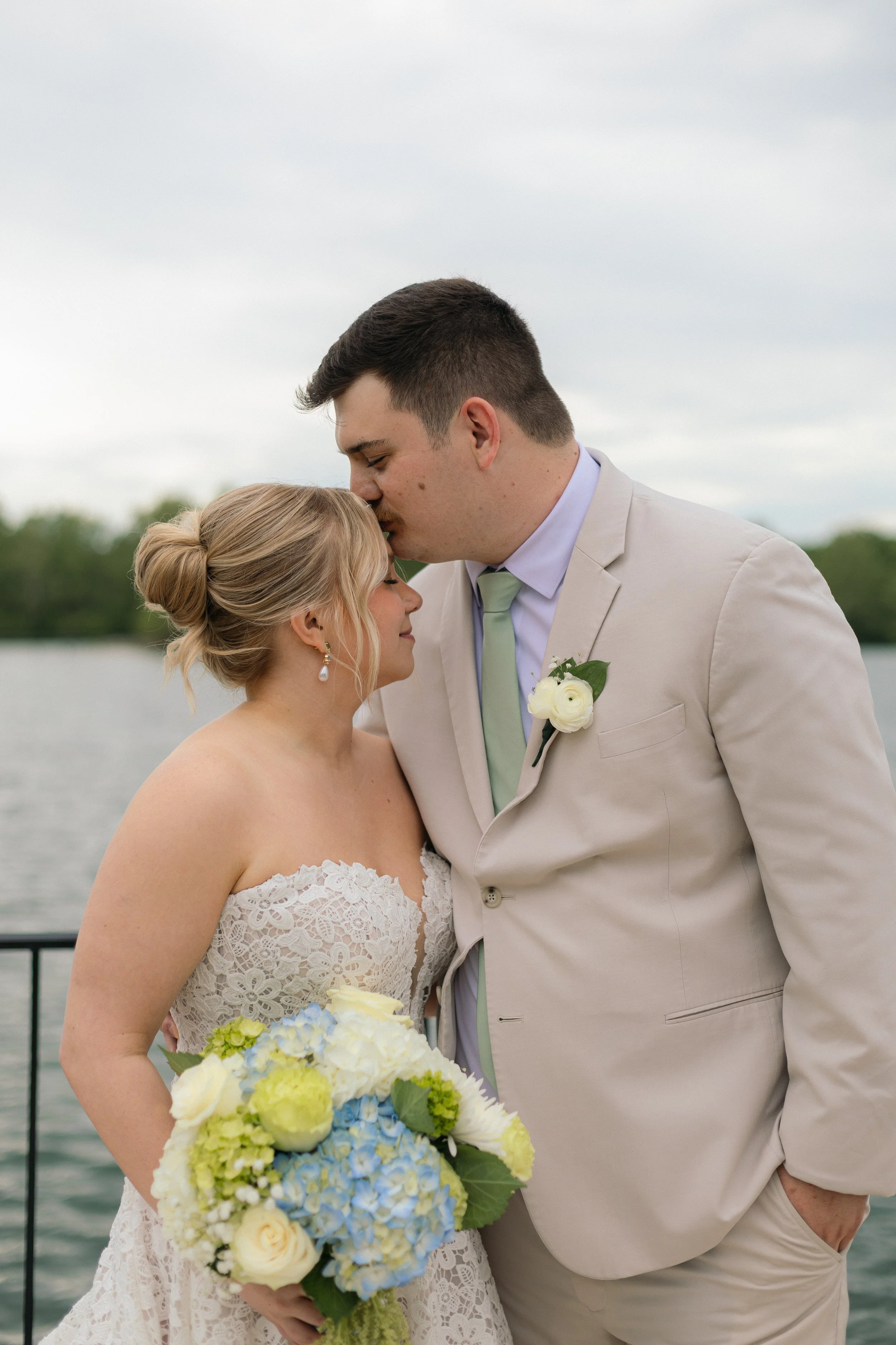CincinnatiWeddingPhotographer-AudreyNealPhotography-64.jpg