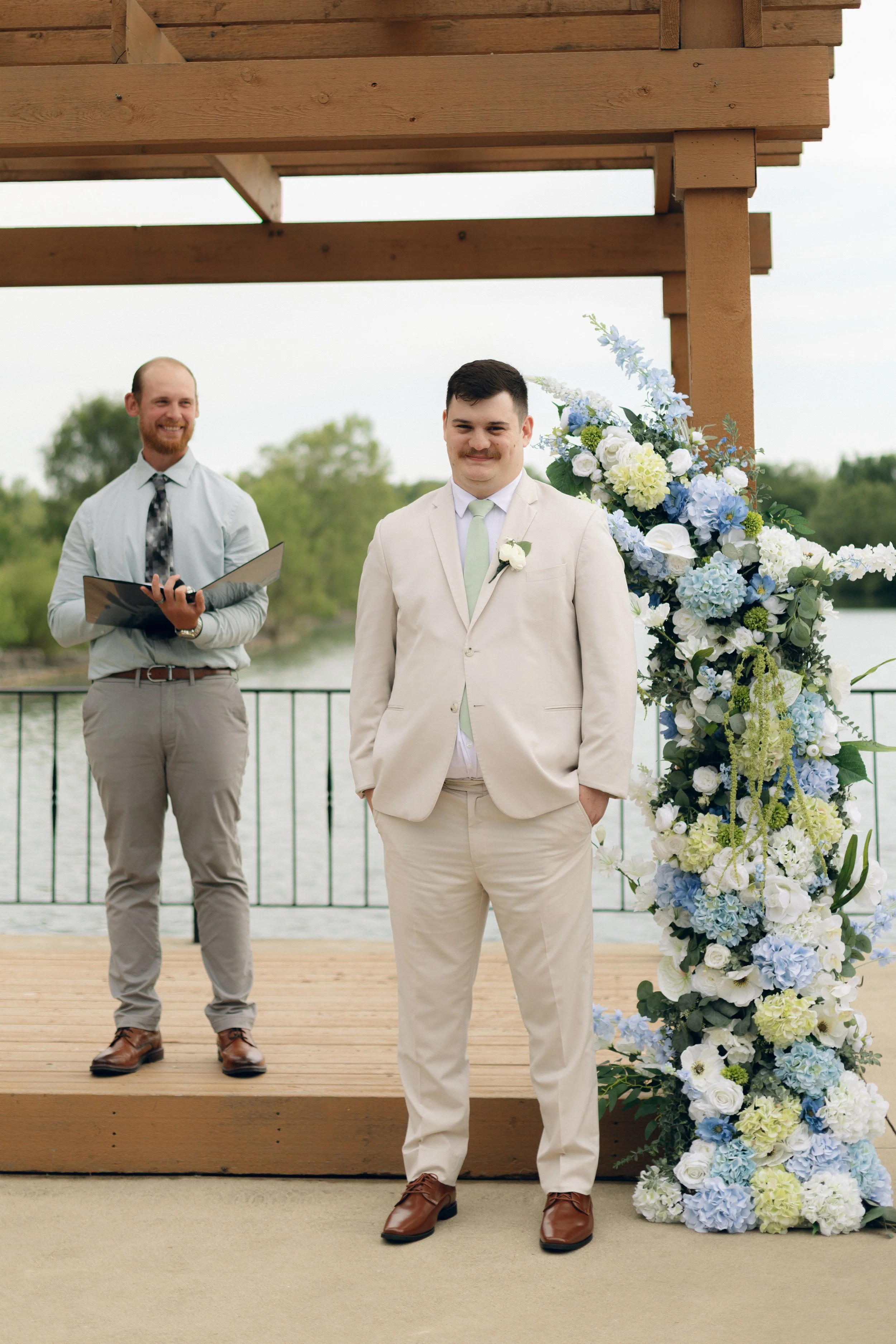 CincinnatiWeddingPhotographer-AudreyNealPhotography-95.jpg