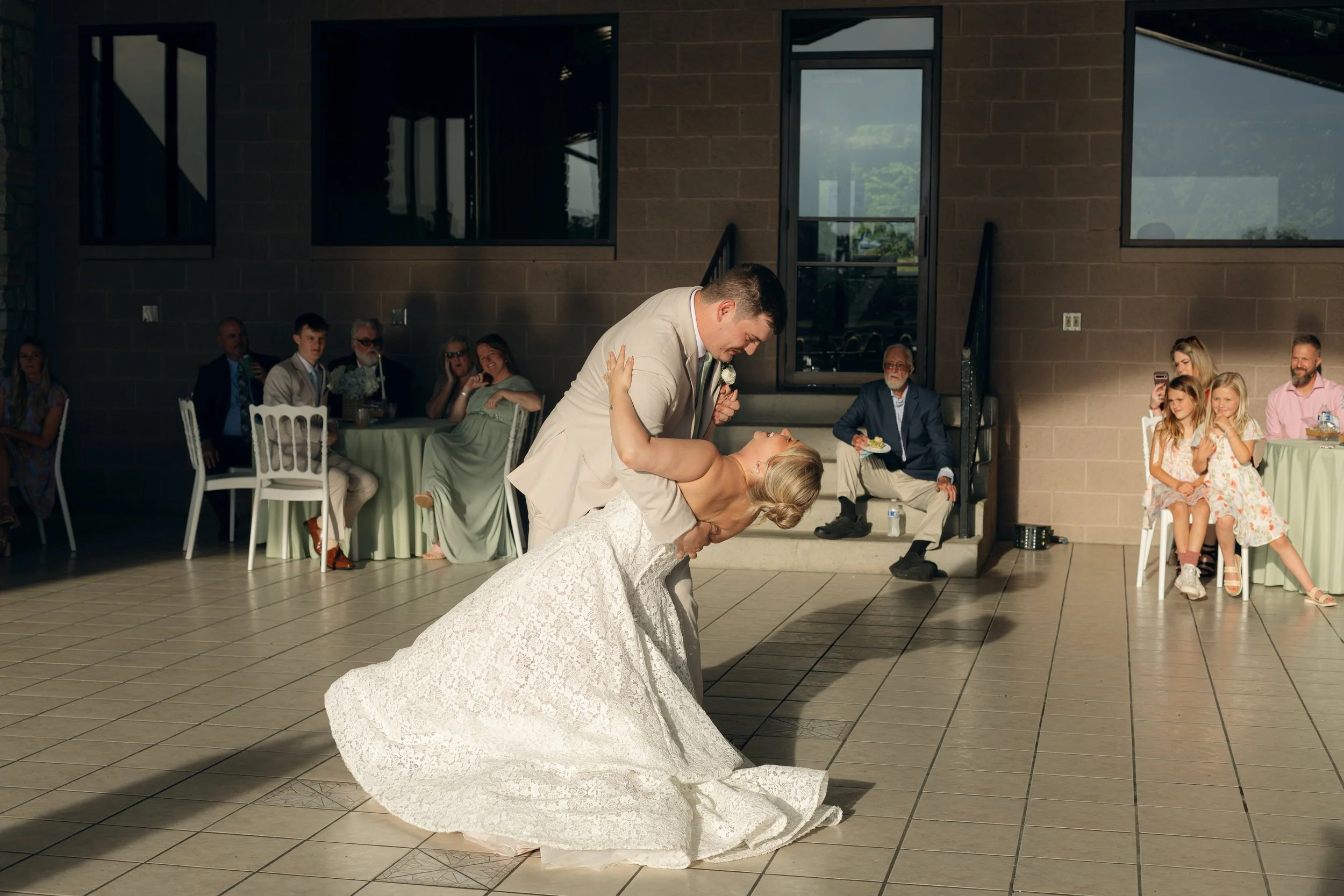 CincinnatiWeddingPhotographer-AudreyNealPhotography-138.jpg
