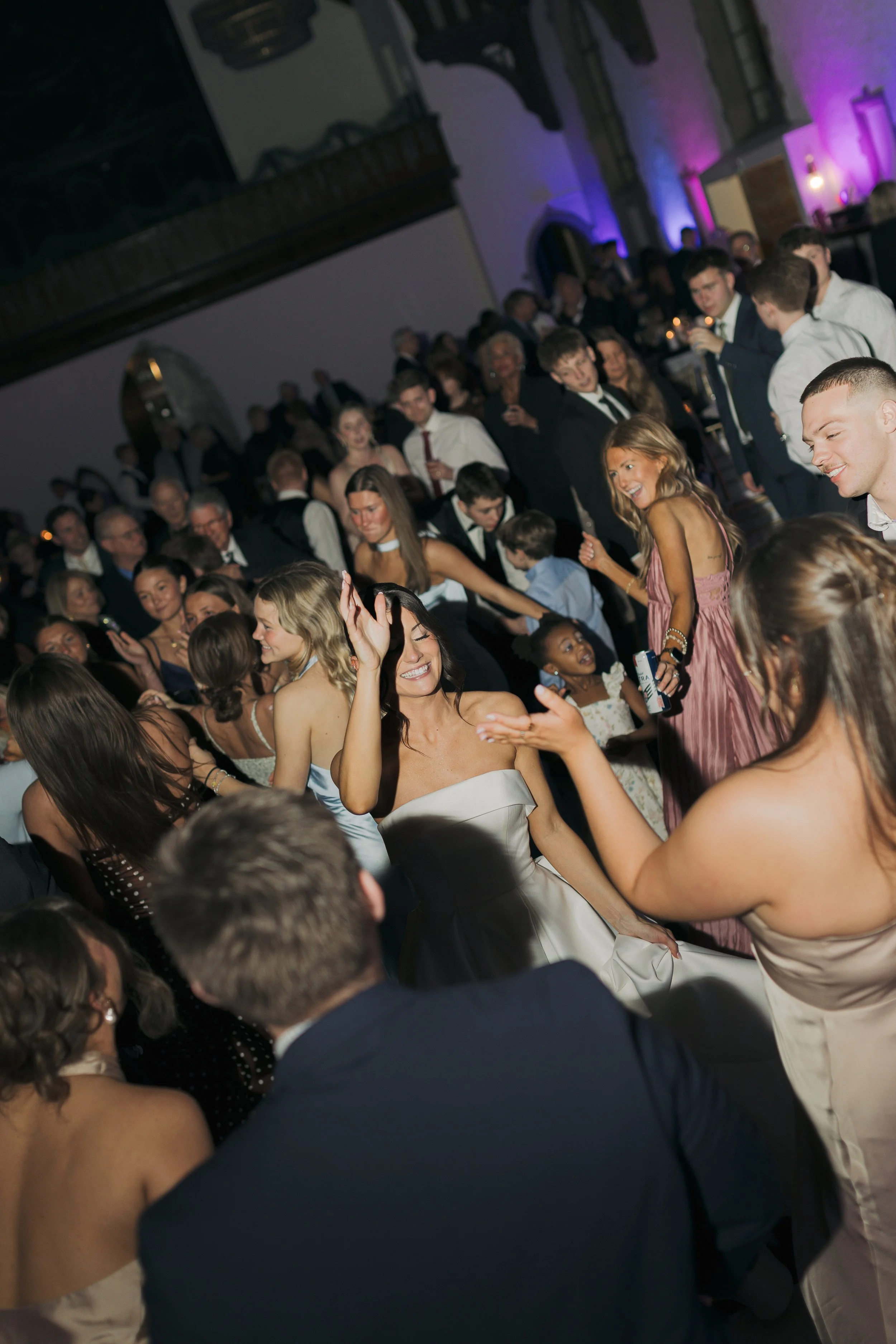 CincinnatiWeddingPhotographer-AudreyNealPhotography-889.jpg