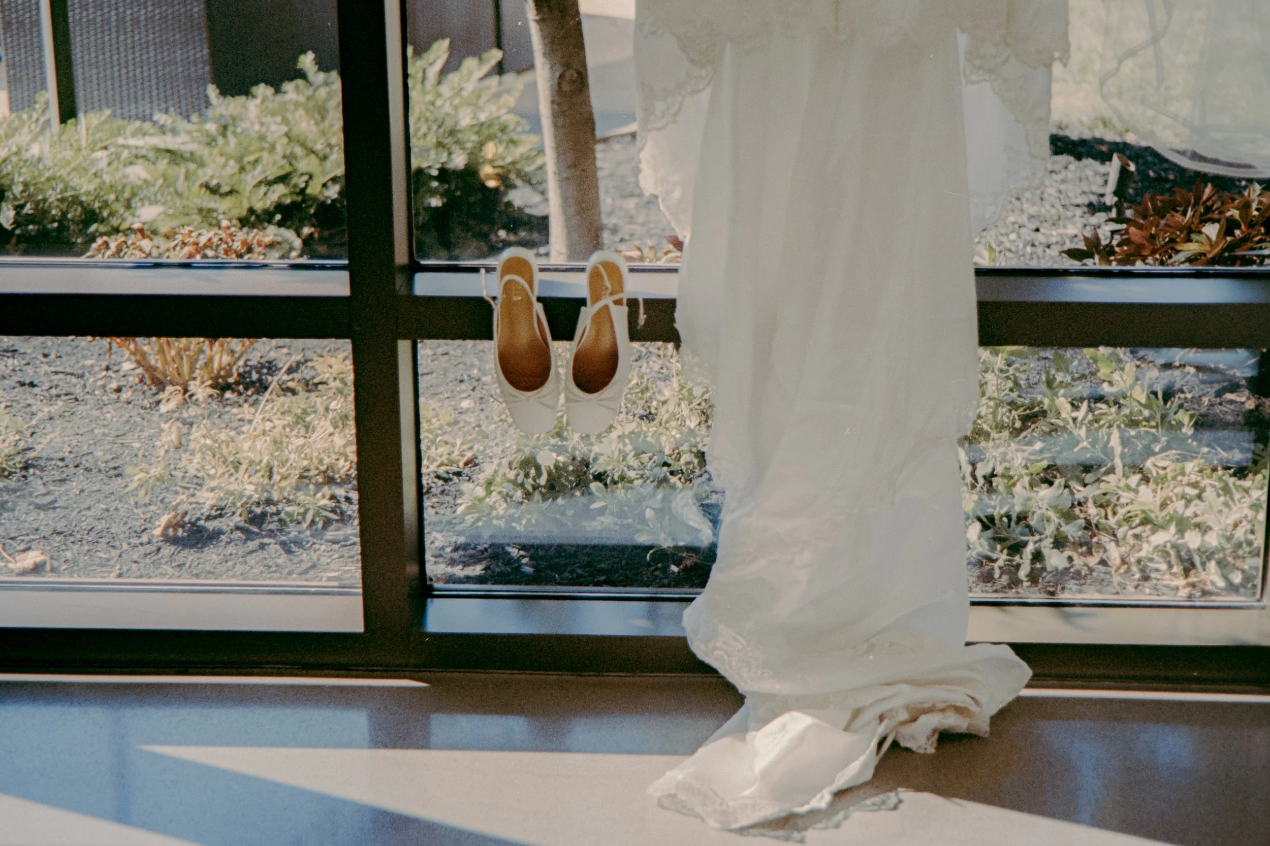 Detail Wedding Photo at the Reverie in Dayton, Ohio. Cincinnati Digital and Film Wedding Photographer-Audrey Neal Photography
