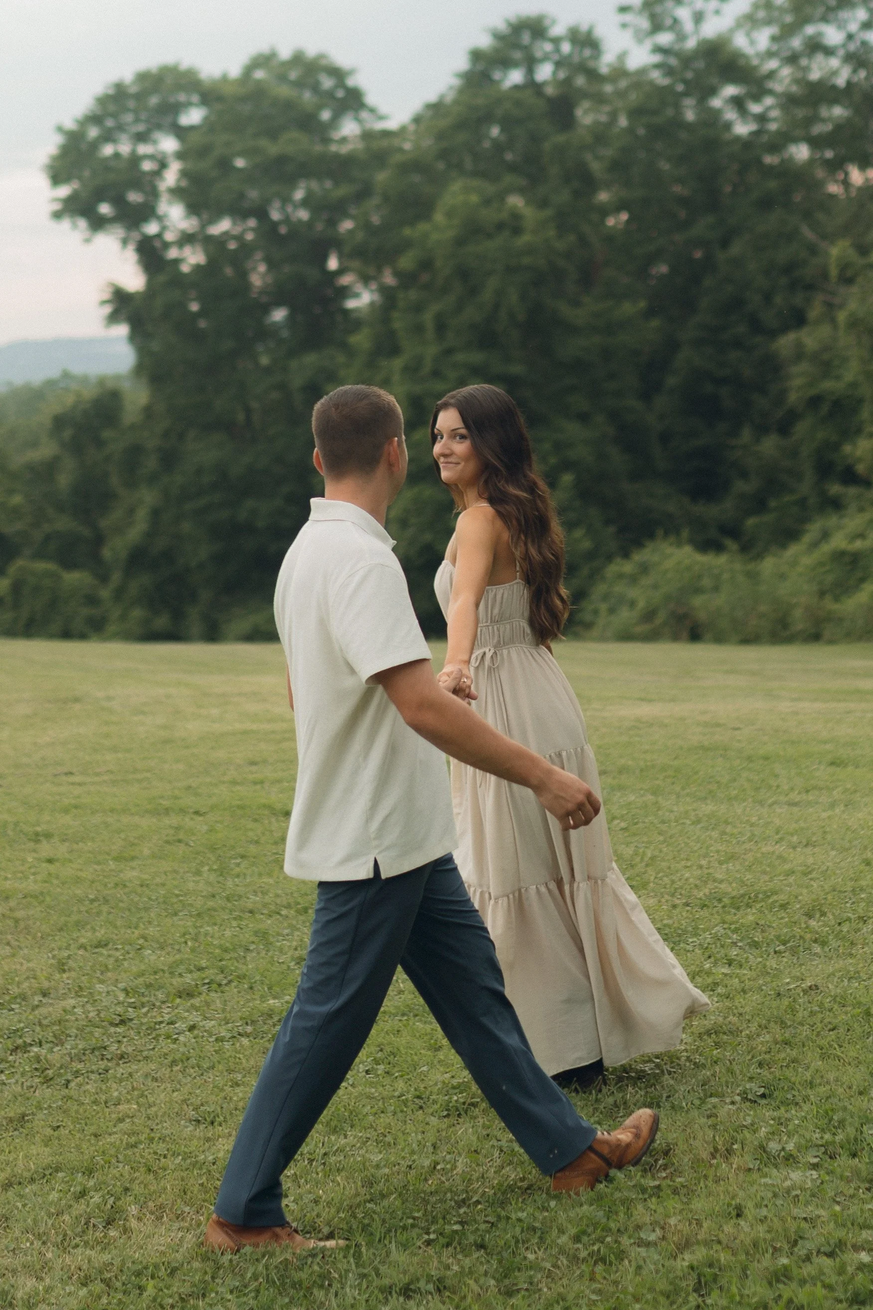 Cincinnati Wedding Photographer-Audrey Neal Photography. Classic and Timeless EngagementPhotography