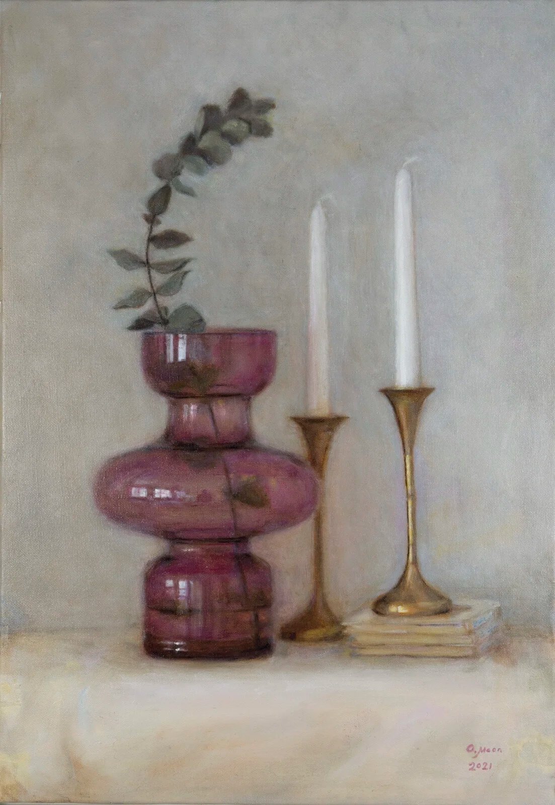         
Stilleben i toner av vitt, lavendel, och mässing
       
 
◯ 50x70 cm, olja på duk