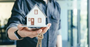 Renting vs. Selling Your Home: What’s the Right Move for You?