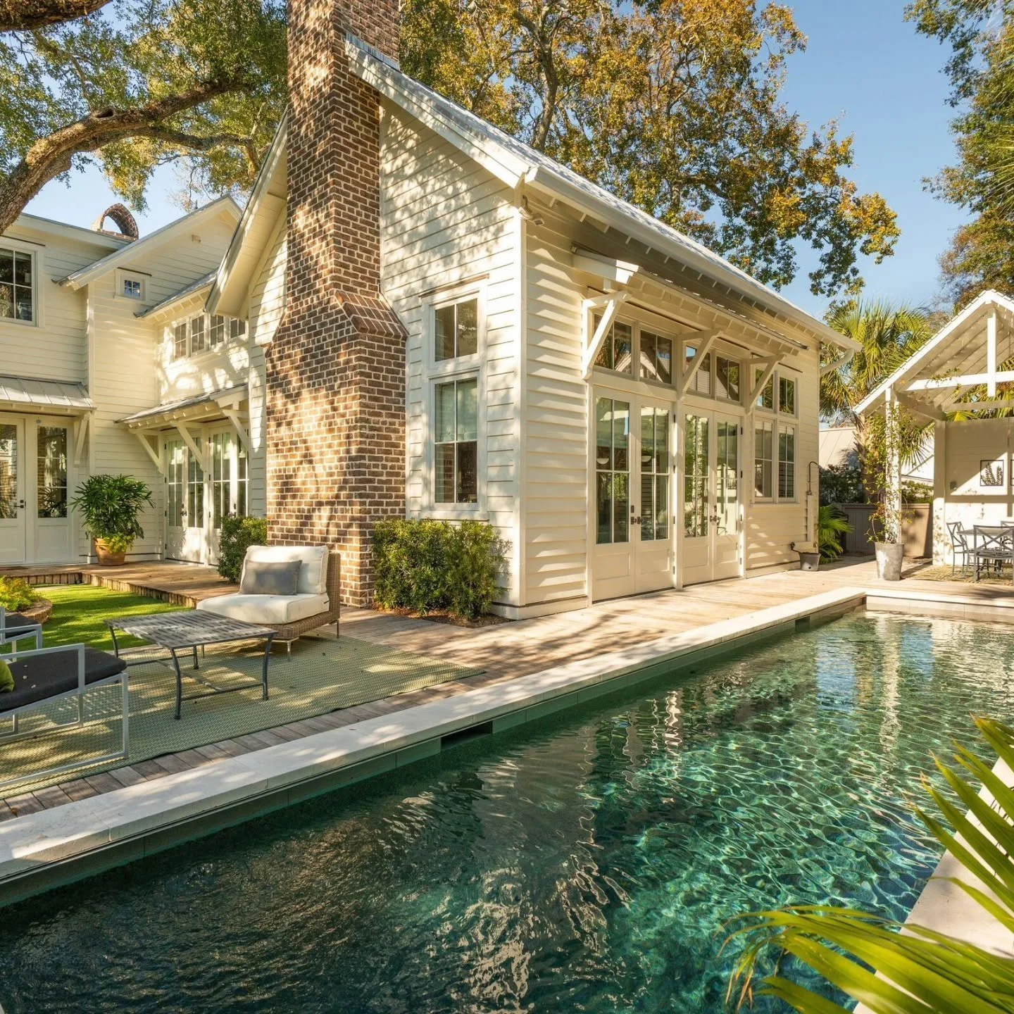 This is exactly what we mean when we say "Old Village." 105 Friend Street is the PERFECT example of what makes The Old Village one of the best places to experience the Charleston lifestyle from.

Listing courtesy of The Cassina Group