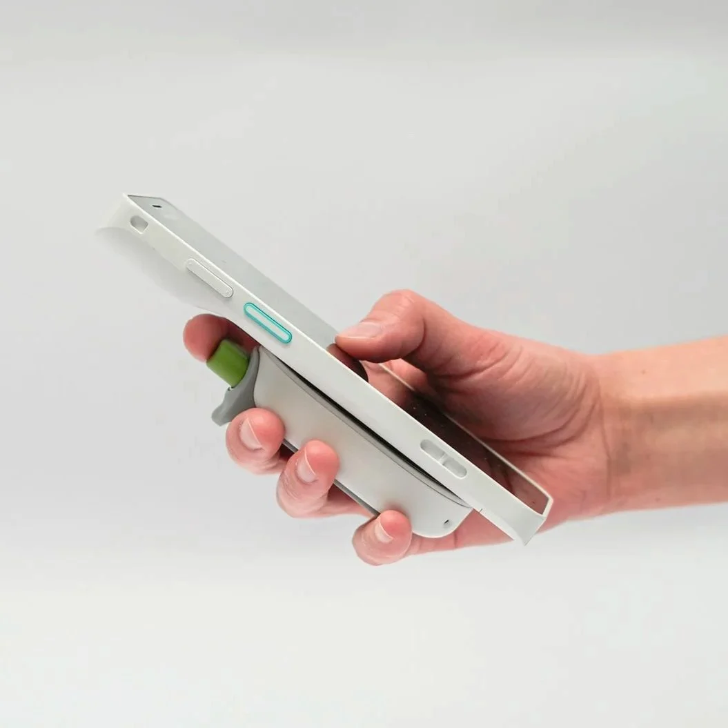 Wireless safety for proton therapy