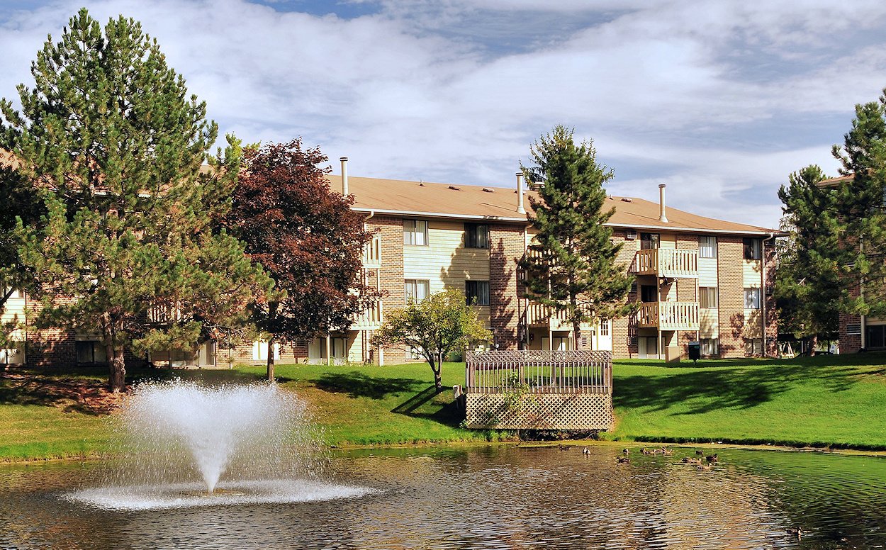 Homestead Fountain 01.jpg