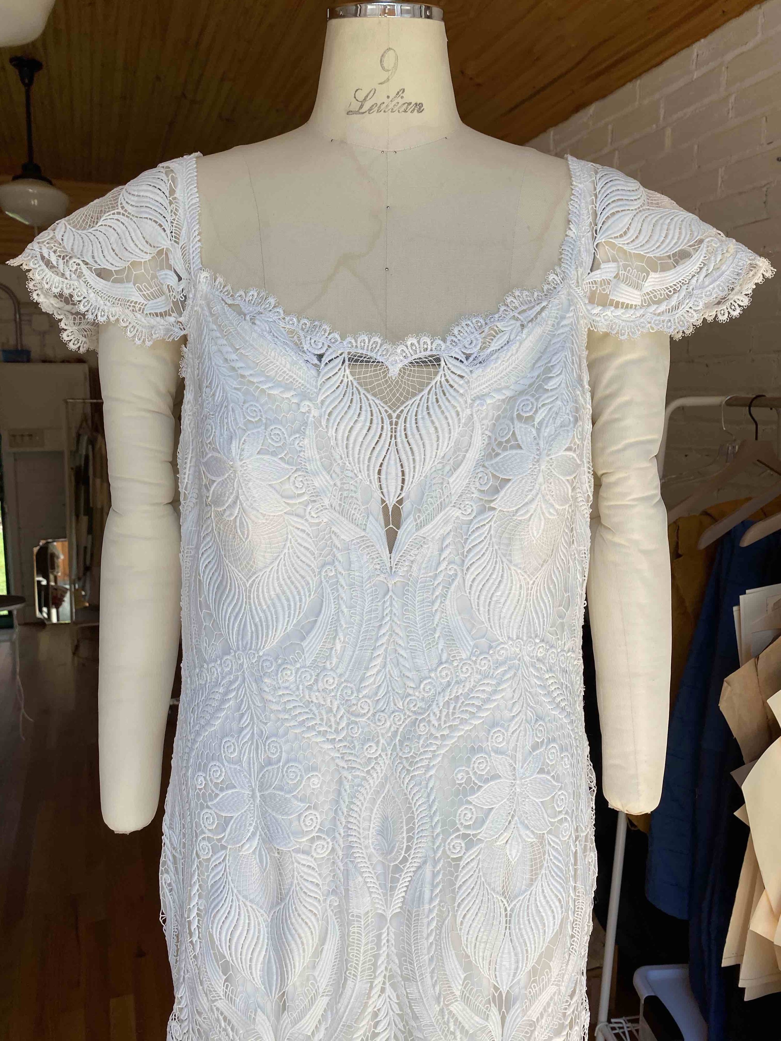 mimi-shim-bridal-alteration-1.jpg