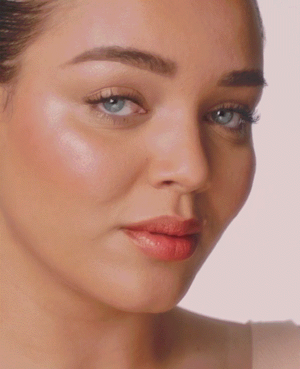 Charlotte Tilbury – Quick & Easy: Fast, flawless, and TikTok viral.
