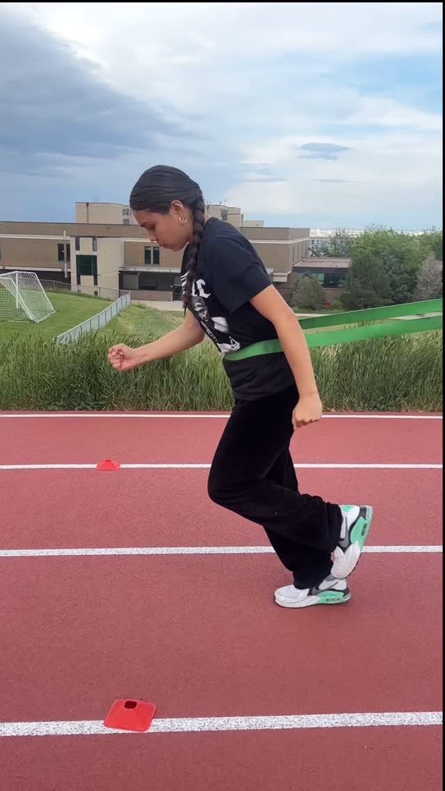 Newcomers week was a success! Had fun breaking down the art of sprinting and generating power for our newcomers. These kids learn fast and have tons of potential, can’t wait to watch them unlock their inner bolt throughout the season! ⚡️
