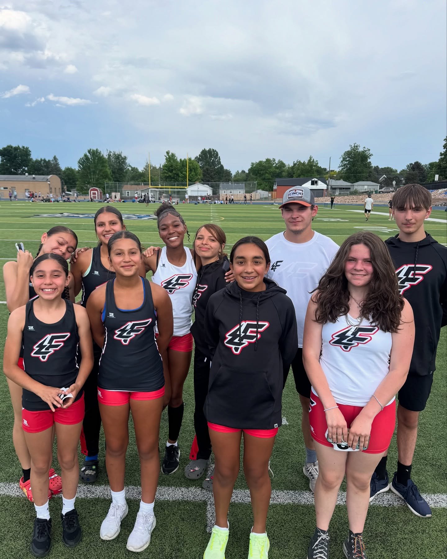 Meet 2 ✅ full of PRs and good times!
Leslie M PR’d in both the 100 and 200
Anna PR’d in the 400 and the 200
Ari PR’d in the 100H
Noah PR’d in the 100 and 200
Angie PR’d in the Long Jump
And ALL of our first year athlete