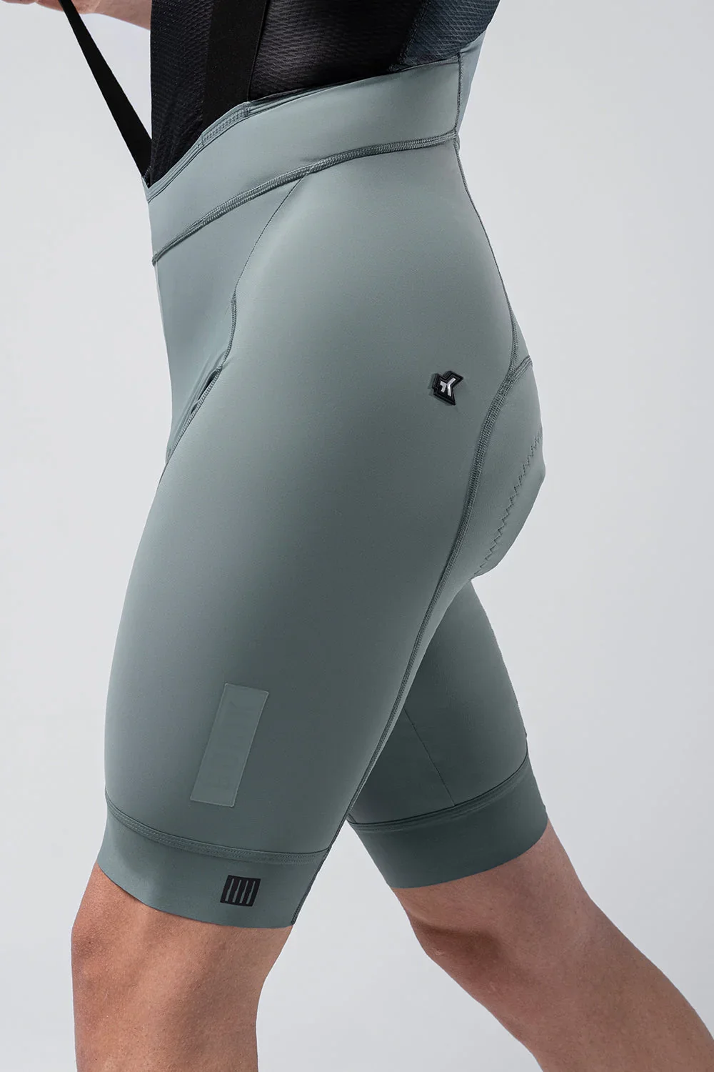 bib-short-matt-2-0-men-trooper-k10-10-02-085-021-05.webp