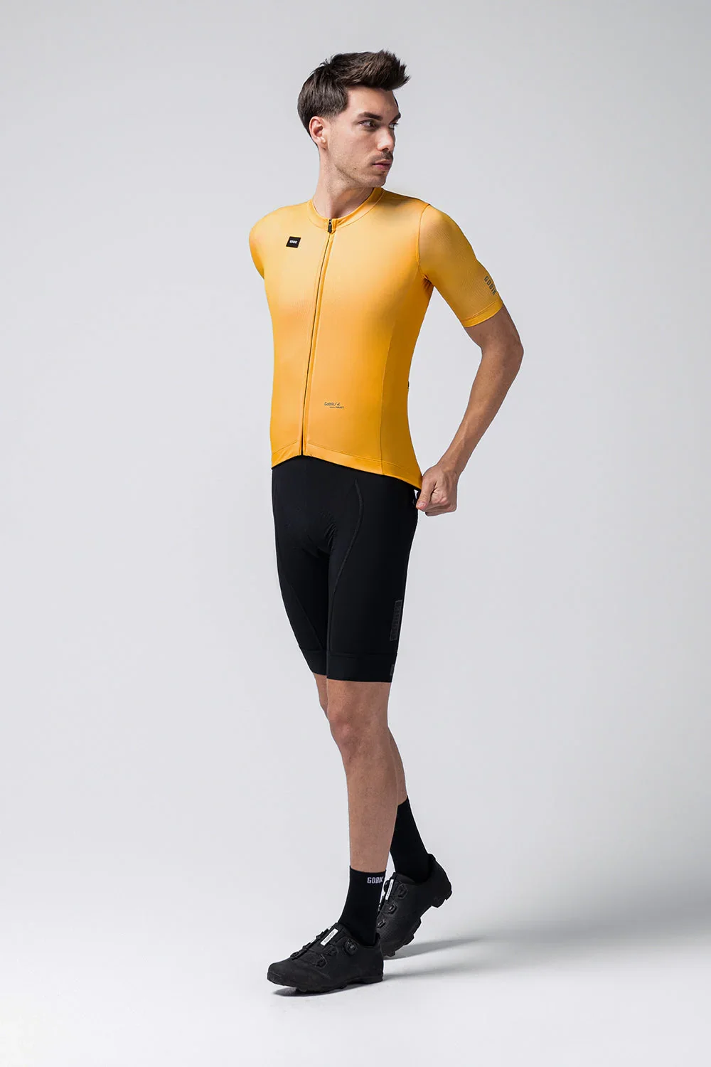 short-sleeve-jersey-stark-men-dandelion-10-01-027-039-01.webp