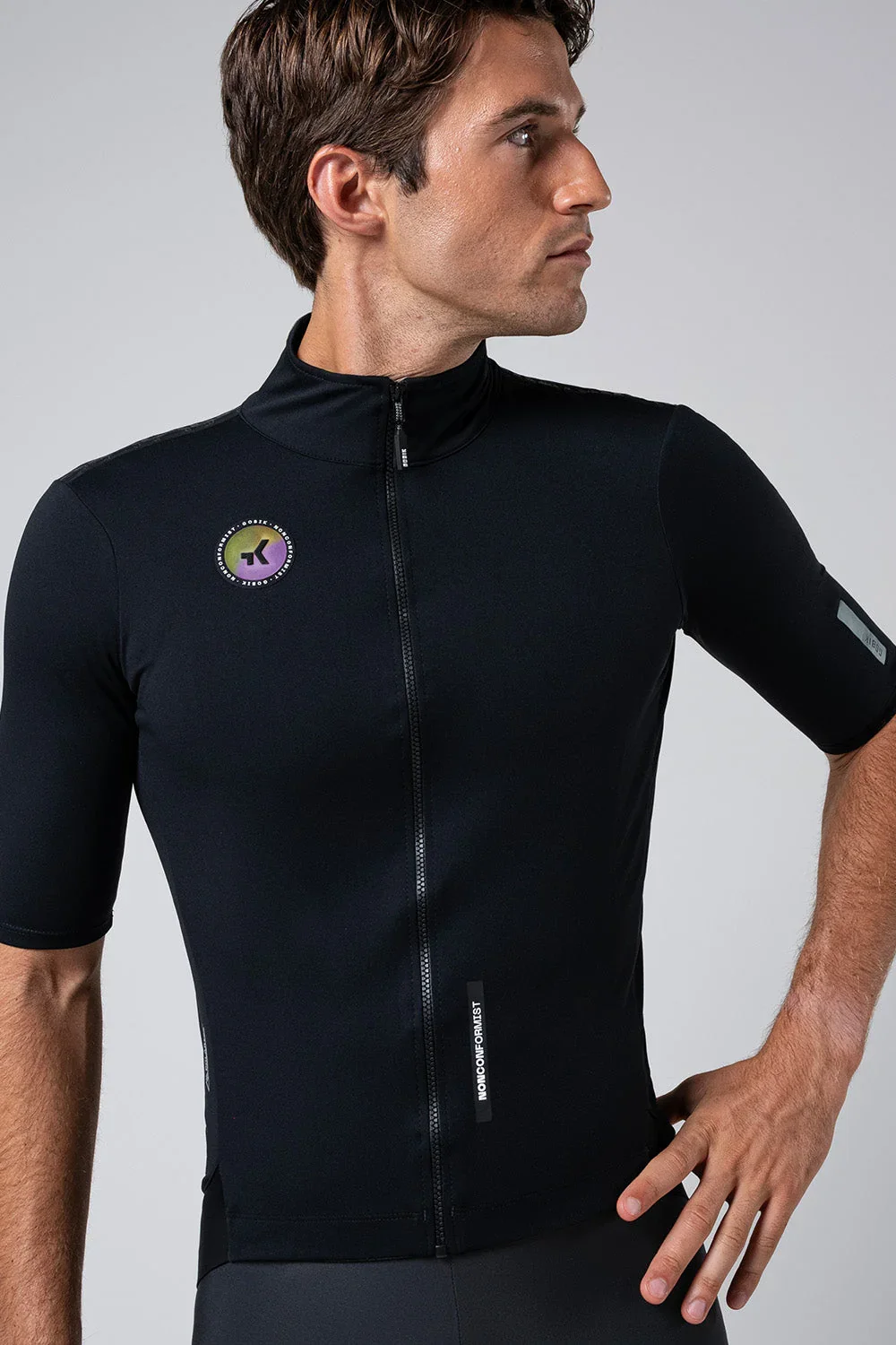 10-03-039-002-short-sleeve-jacket-envy-2-0-men-jet-black-04_2e094f46-9dc6-49c5-bc10-3a64ab9cb1fa.webp
