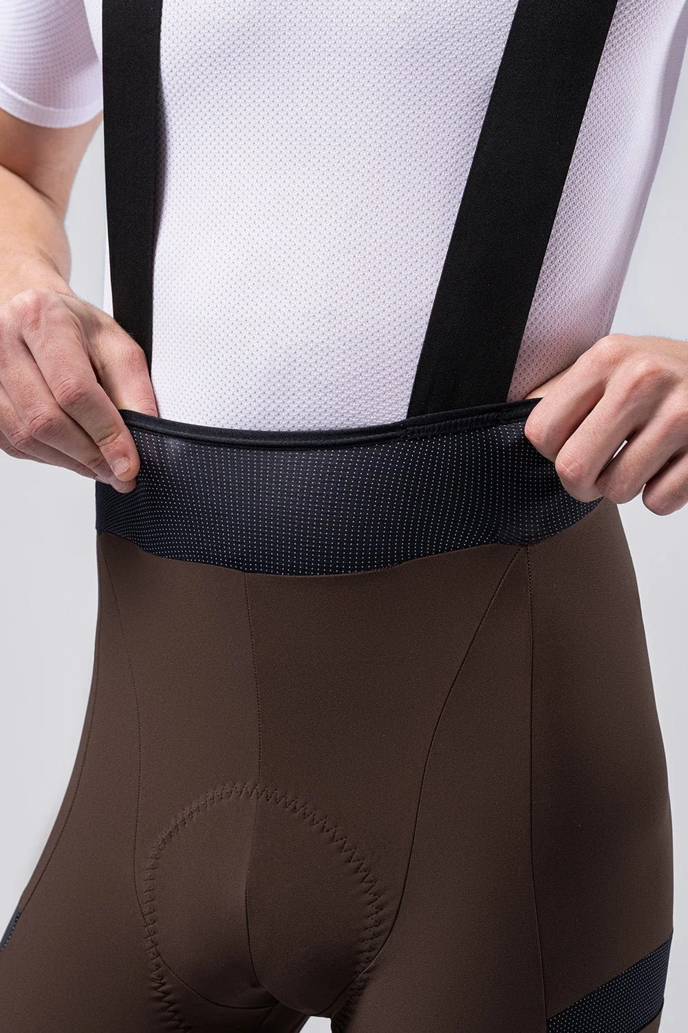 bib-short-grit-2-0-men-cocoa-k10-10-02-092-006-03.jpg