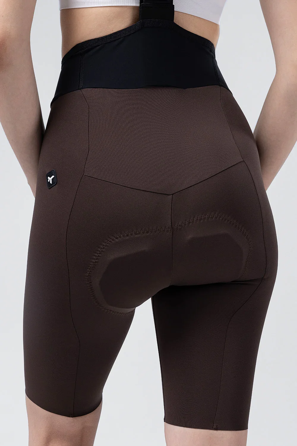 bib-short-x-women-root-k9-13.webp