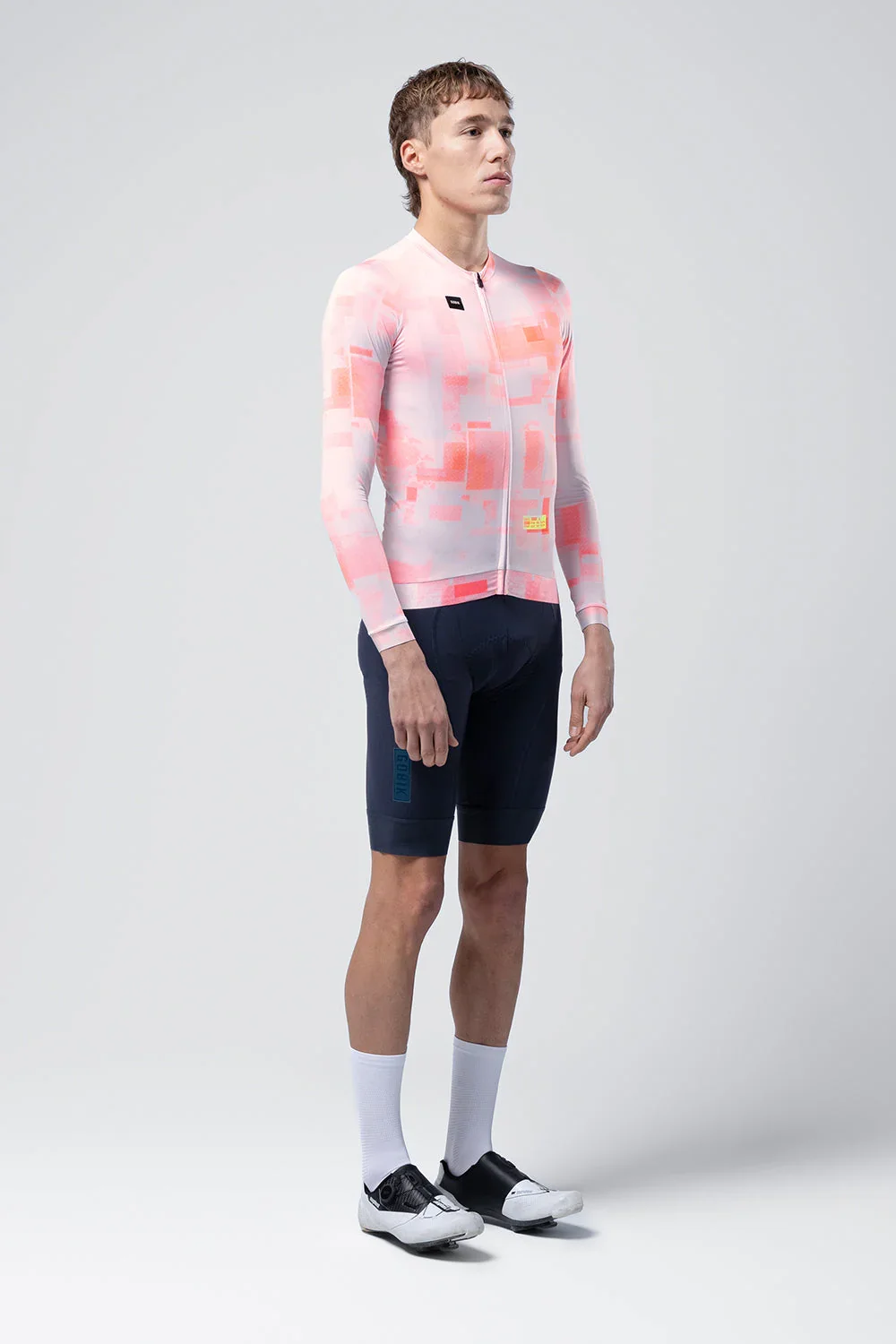 long-sleeve-jersey-vanquish-unisex-flamingo-07.webp