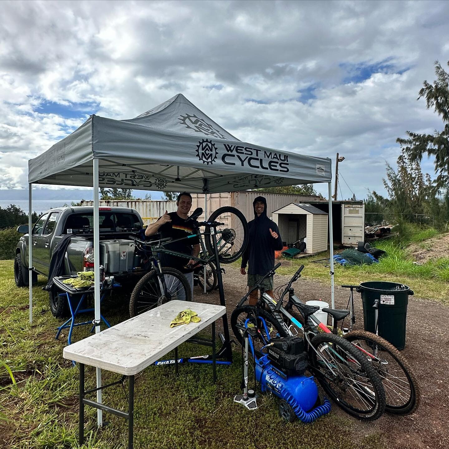 Spent the afternoon with @westmauicycles tuning up @mauiprep fleet of @iamspecialized bikes that are used for middle schoolers to learn the basics of mountain biking 🚵&zwj;♂️ Love being able to help with community projects and always looking for new