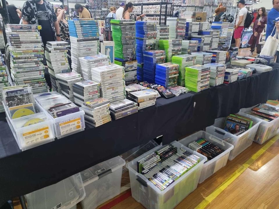 VENDOR ANNOUNCEMENT MELBOURNE COLLECTORS MARKET DIAMOND CREEK 5 MAY - @gamers.closet 

Gamers Closet are one of the busiest vendors at our events. The demand for their games is huge!

Gamers Closet make vintage games and secondhand games available to