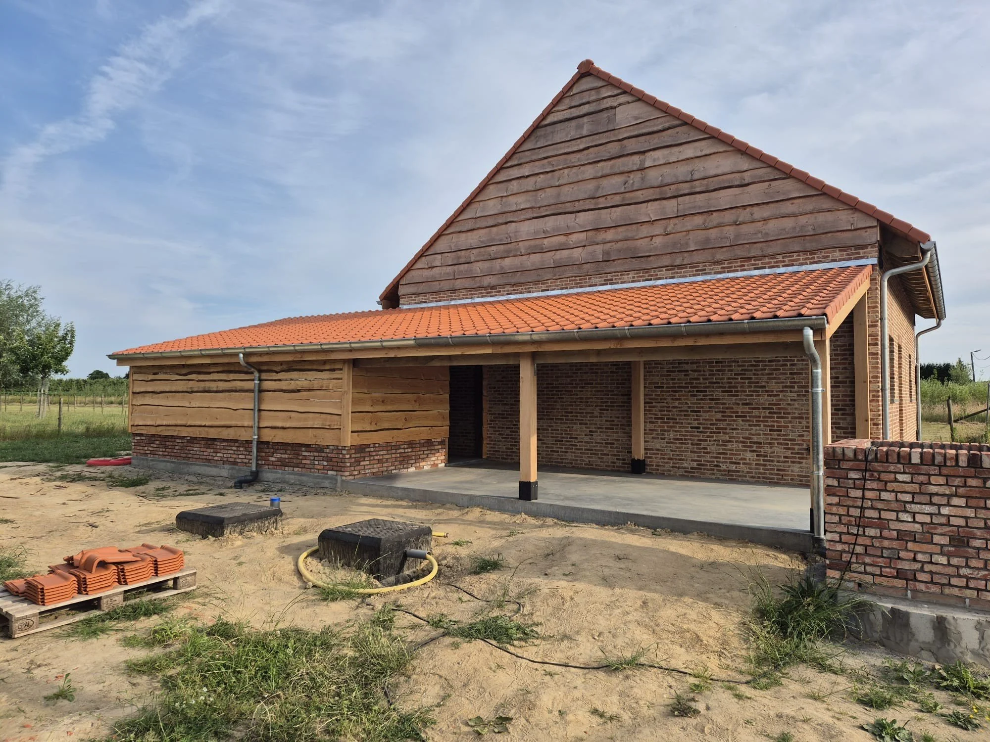 carport r en g 1.jpg