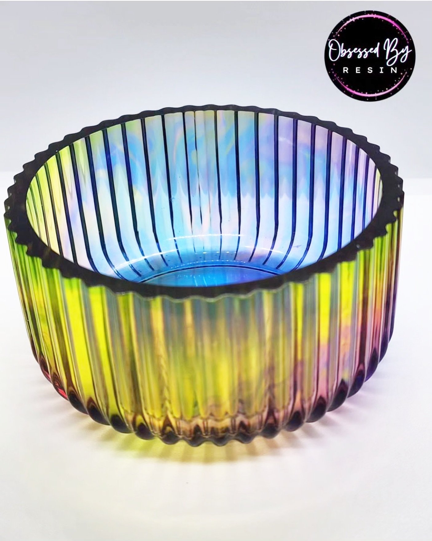@obsessedbyresin makes stunning resin homewares. Now these are the kind of Xmas gifts we want to receive! 

#madeonthegoldcoast #supportsmallgoldcoast #goldcoastlife #shopsmallgoldcoast
