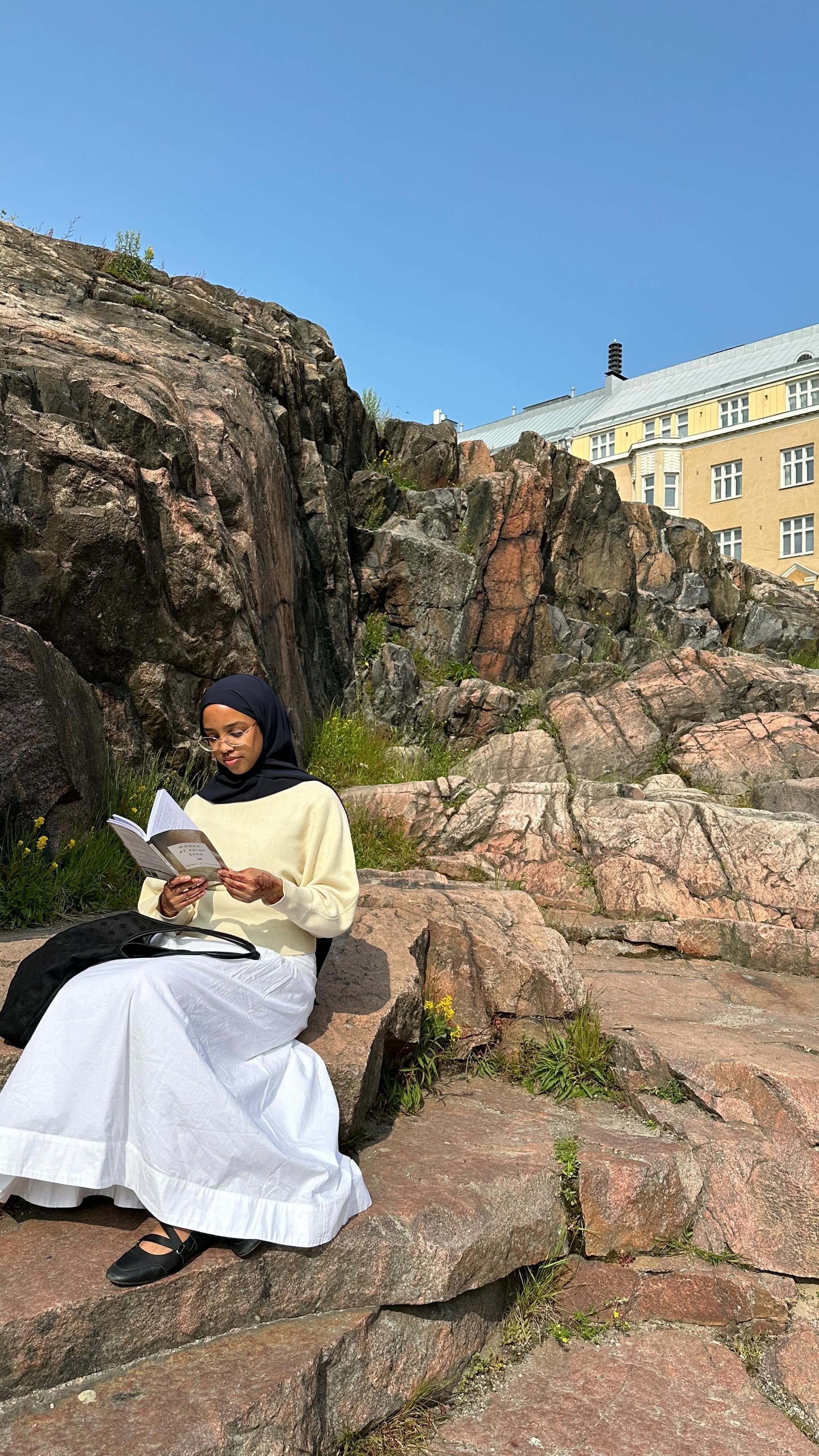 Mainos @helsinkifestival 🌇
Helsinki on parhaimmillaan elokuussa. Valoa on jo vähän vähemmän, mutta kaupunki elää täysillä.
Helsingin juhlaviikot on se huipennus. 🎷
Katujen varsilla soi musiikki, pimeys pala
