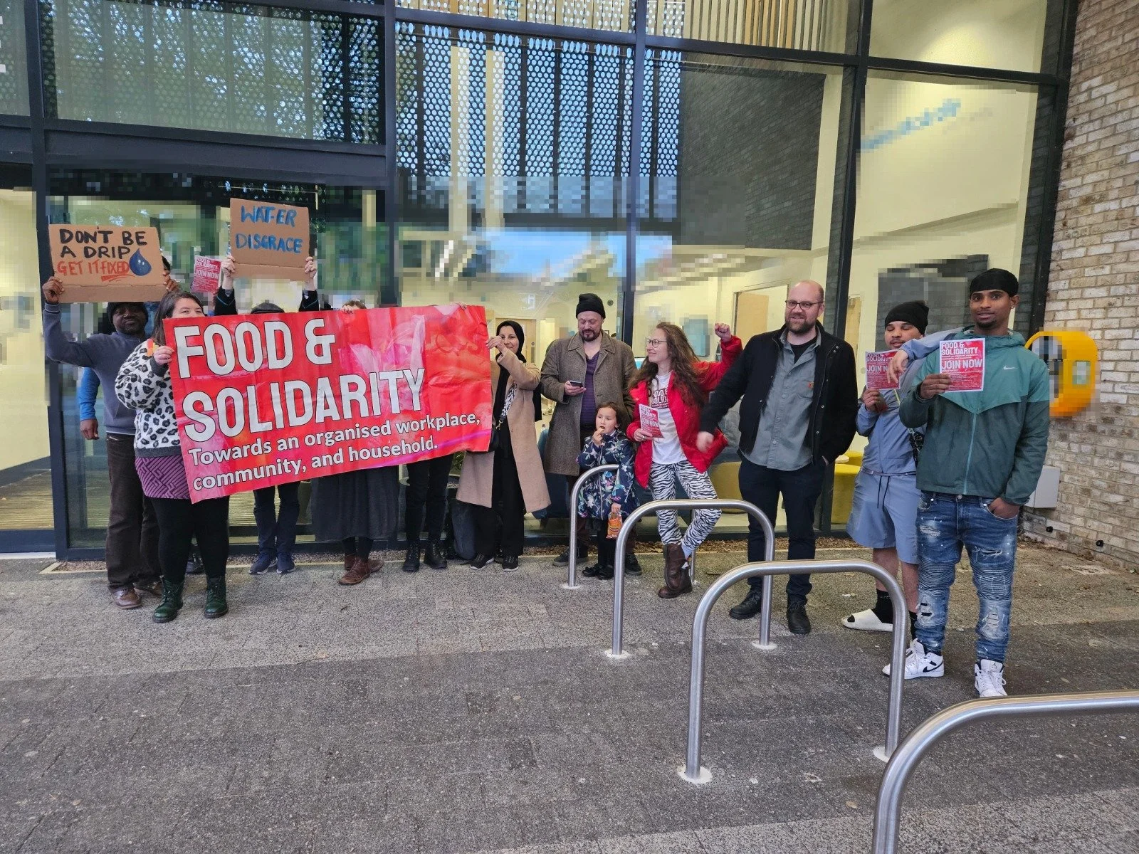 In April 2025! Join Food &amp; Solidarity’s team to pack &amp; distribute food parcels. Sign up now to support your community and fight food insecurity.