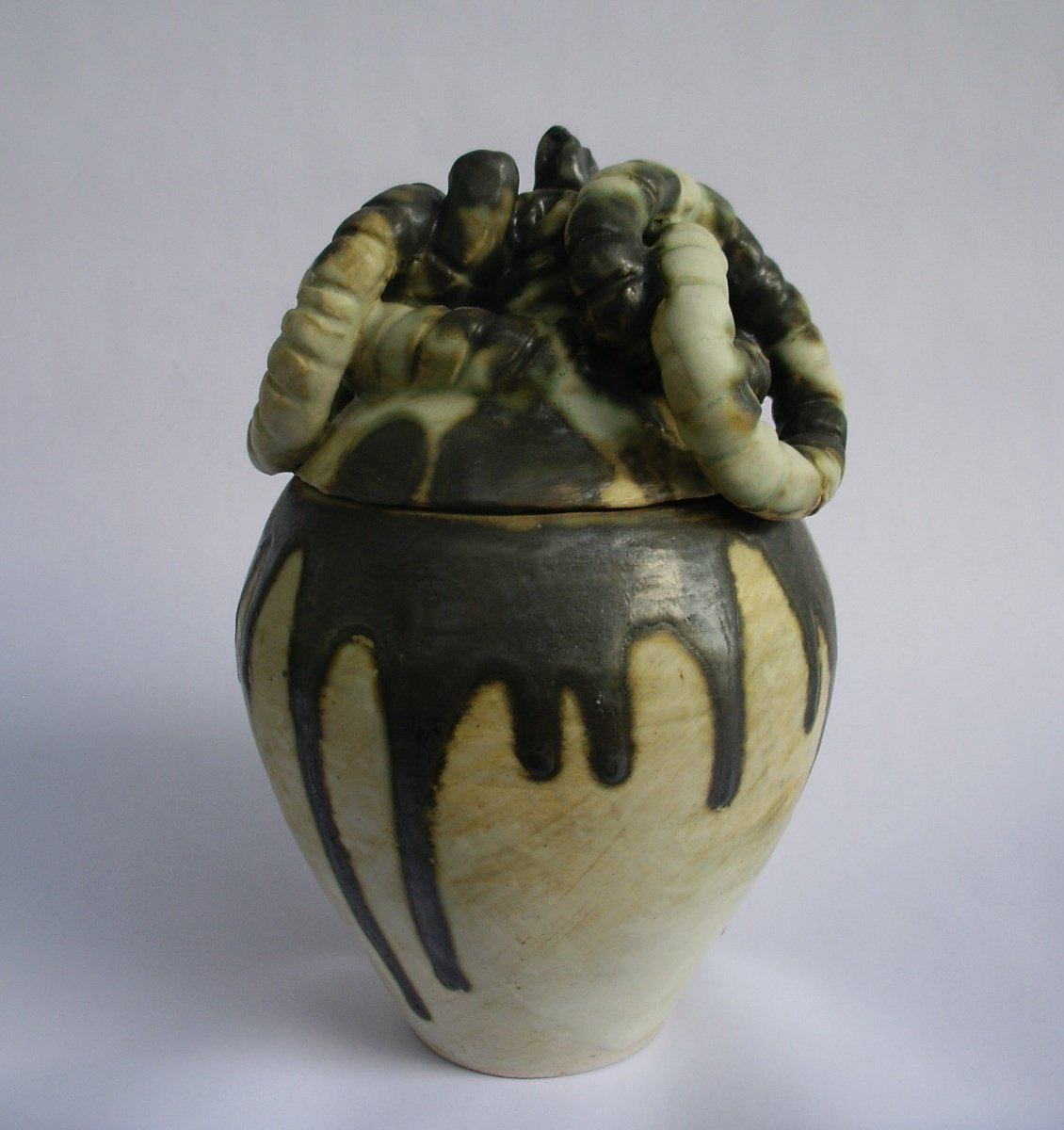 8. Carlos Iván por tu voz de corneta y tu seca dulzura de llano. 2015. High-fire stoneware with glaze. 9 x 7.5 x 7.5 inch (22.86 x 19.05 x 19.05 cm)