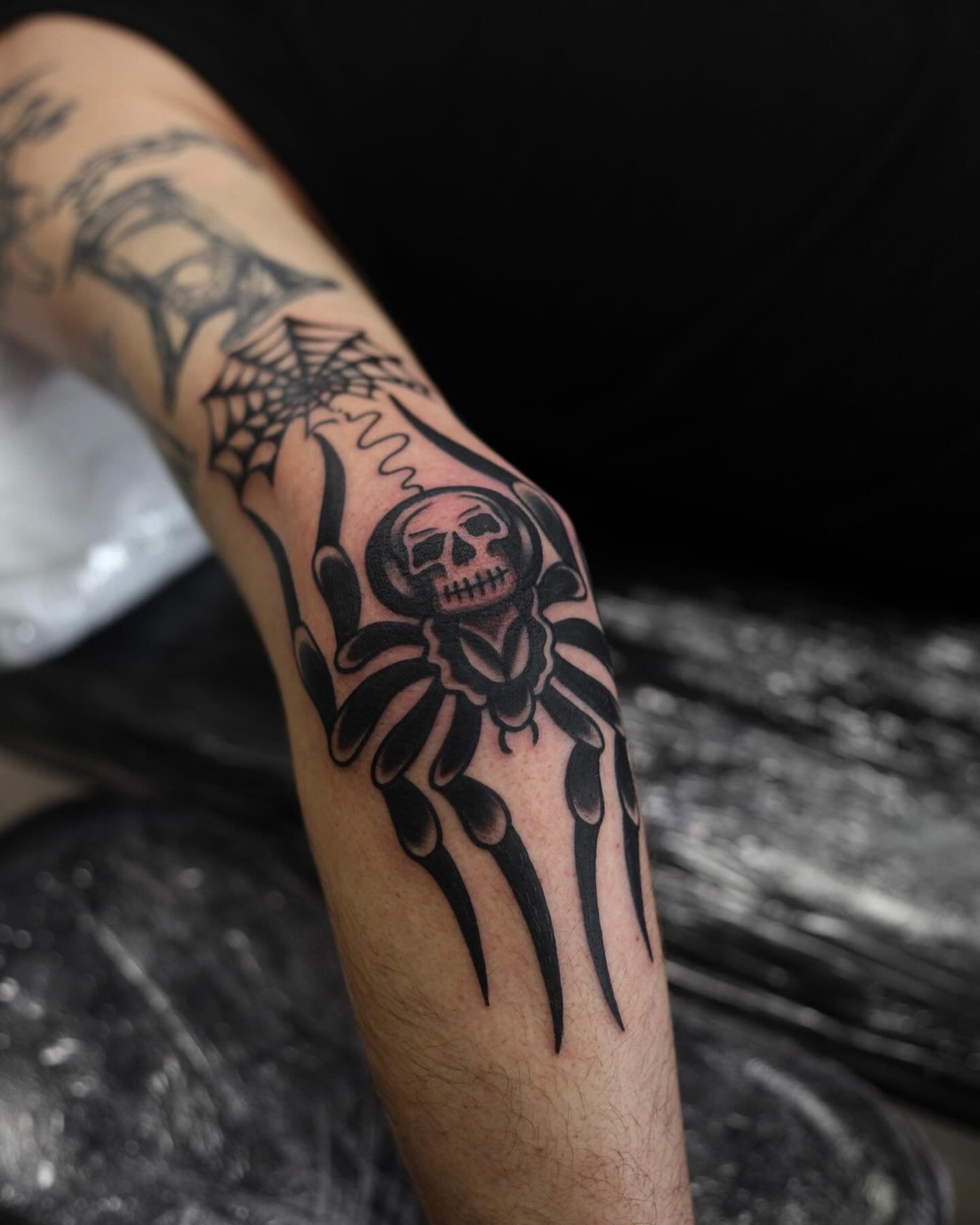 Join @lewyttattooer for Walk-In Saturday tomorrow!🗓️

🕸️Pick from @lewyttattooer &lsquo;s endless selection of hand-painted flash on the walls or bring your own idea.
🕸️Big and bold or small and subtle.
🕸️Colour or black and grey.
🕸️First-come-f