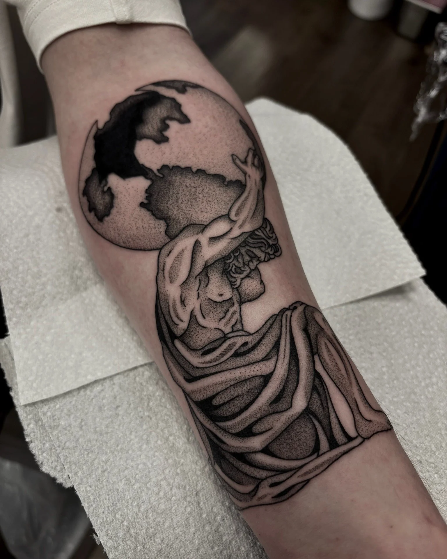 Some recent tattoos by our London lad @liamharbison. Message us for tattoos full of flavour❤️&zwj;🔥.
.
.
.
#tattoo #tattooart #tattooartist #tattoos #tattooed #tattoolife #tattooist #southwesttattooers #traditionaltattoo #traditionaltattooers #tatto