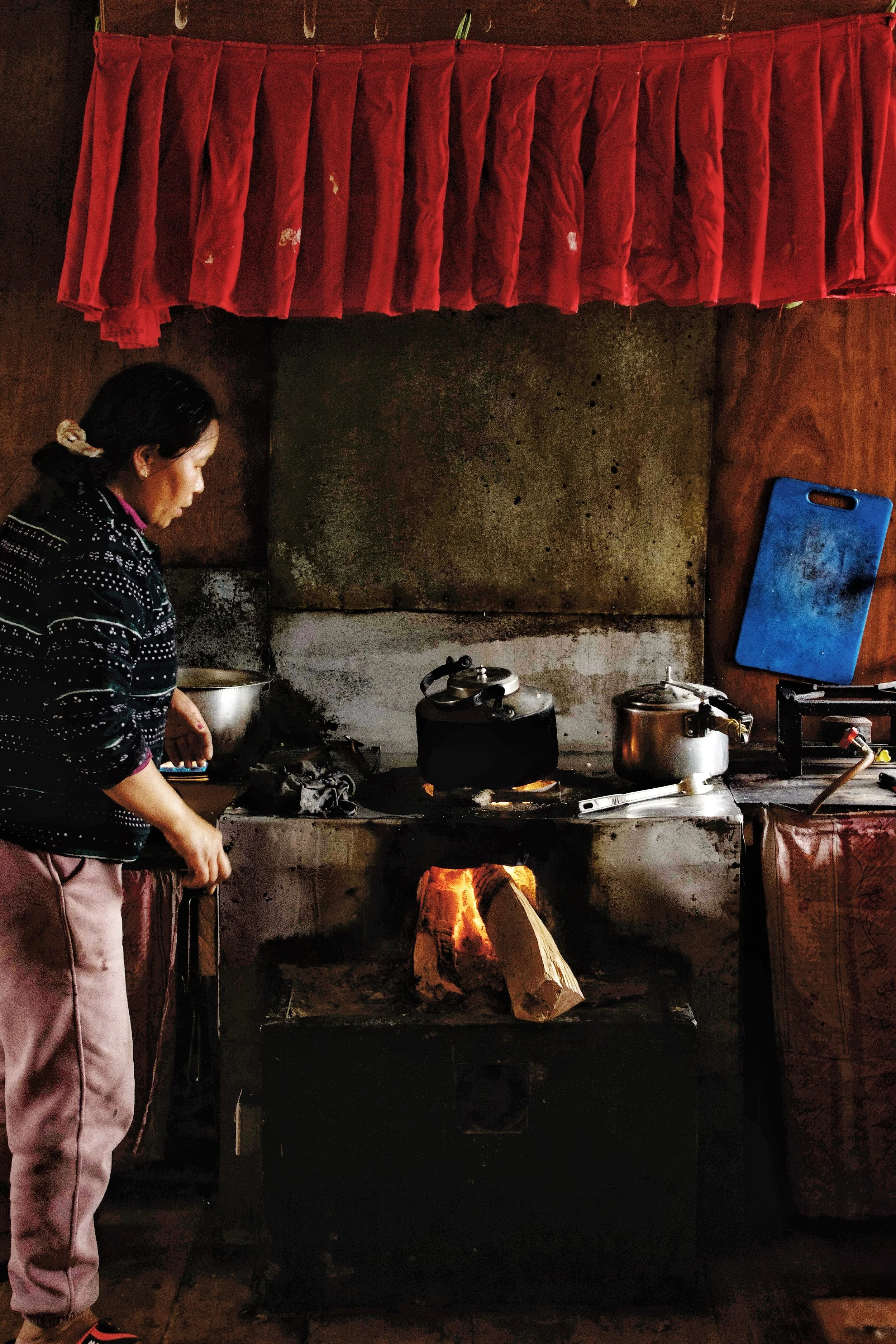 Traditional Kitchen, EBC, Nepal