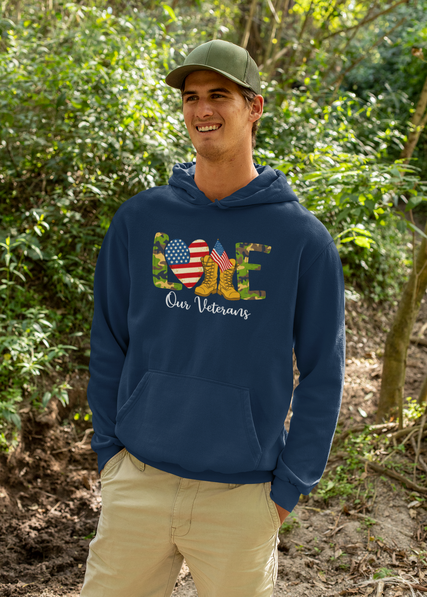 Love our Veterans Navy.png