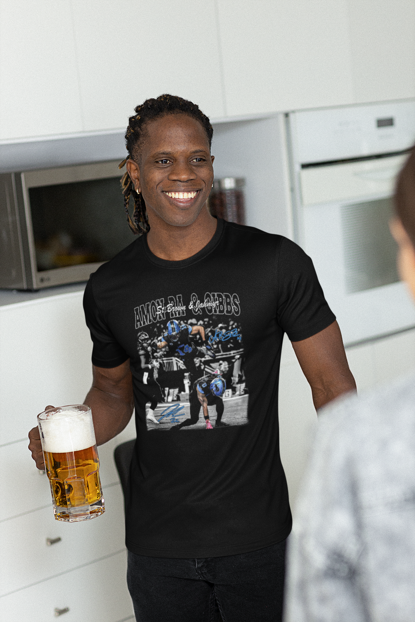 jersey-mockup-of-a-smiling-man-holding-a-beer-in-the-kitchen-m20413.png