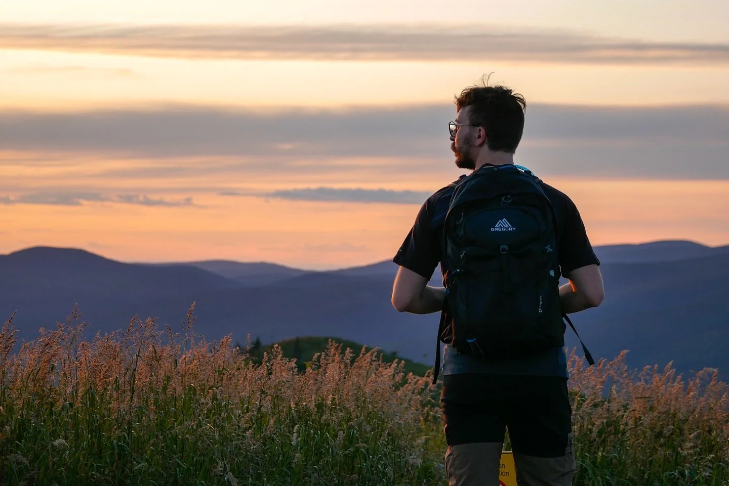 Depuis quelques temps, nous ne sommes plus tr&egrave;s actifs sur les r&eacute;seaux! 

Nous passons l&rsquo;&eacute;t&eacute; en Gasp&eacute;cie o&ugrave; nous avons trouv&eacute; un travail. C&rsquo;est vraiment plaisant d&rsquo;&ecirc;tre dans cet