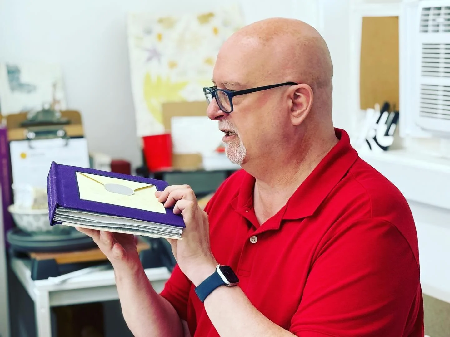 AWESOME!

Thank you to @genekjr for sharing his deep knowledge of moveable books this afternoon!

#hivebookarts #hivebookartscenter #popups #popupbook #popupbooks #moveablebooks #bookarts #bookartscollective #bookartscommunity
